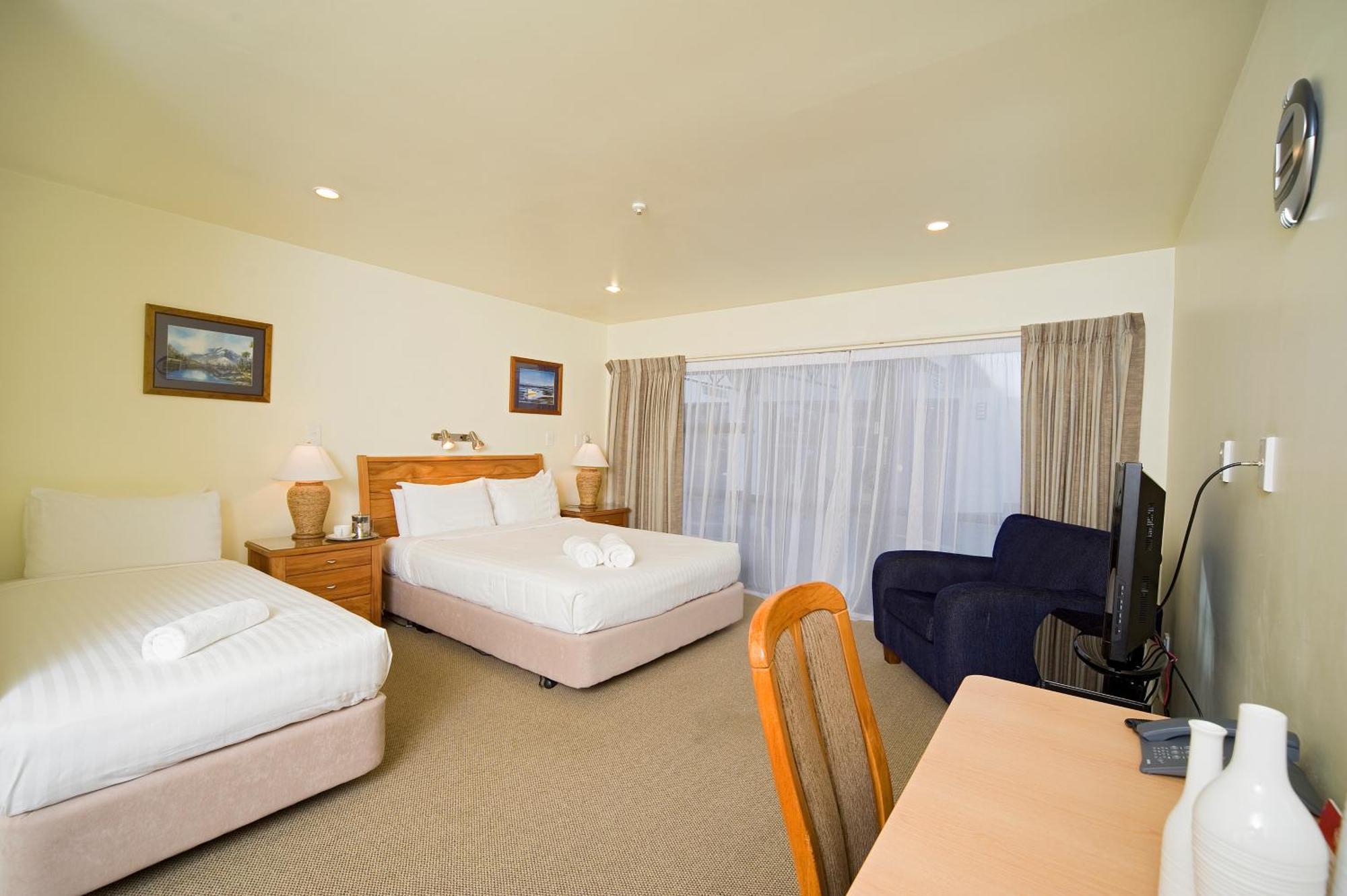 Superior Twin Room,1456017310:JPEG