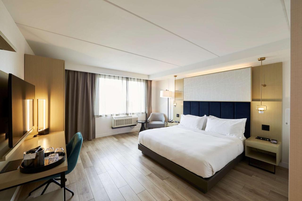 King Room with City View