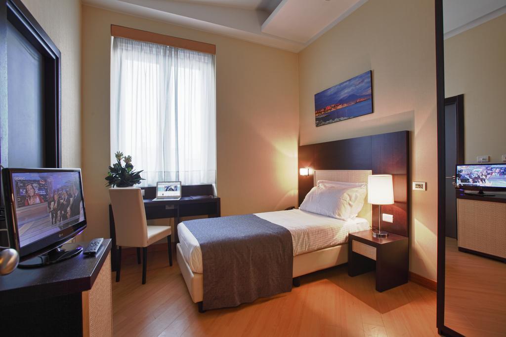 Classic Single Room