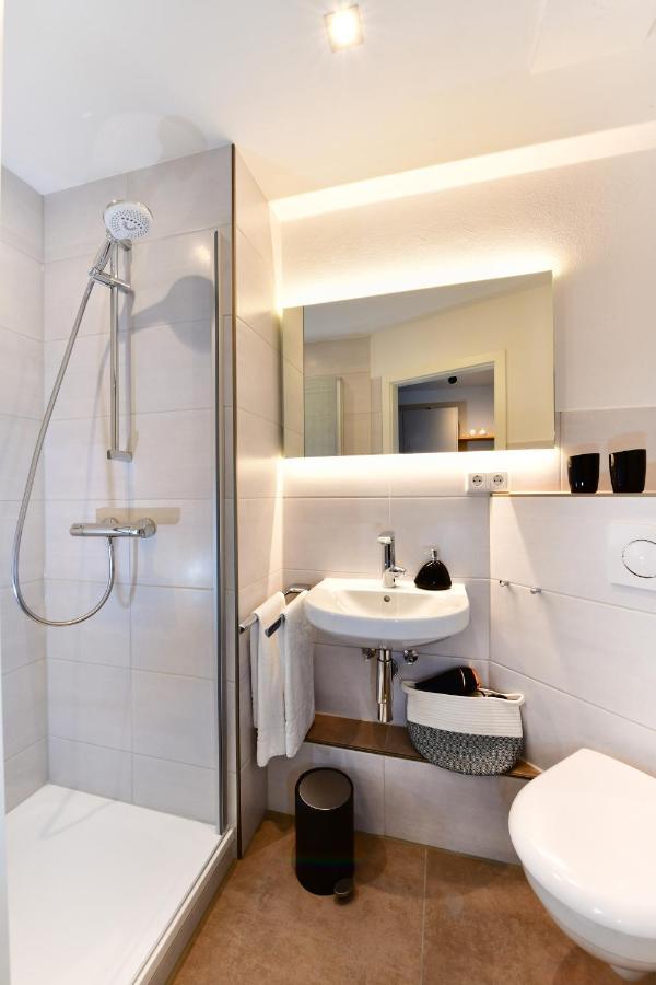 Doppelzimmer mit Balkon