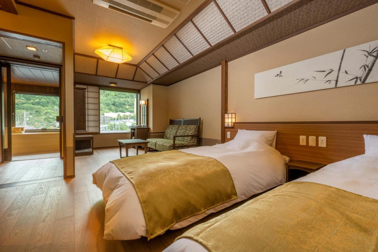 Twin Room - Disability-Access with Hot Spring Bath