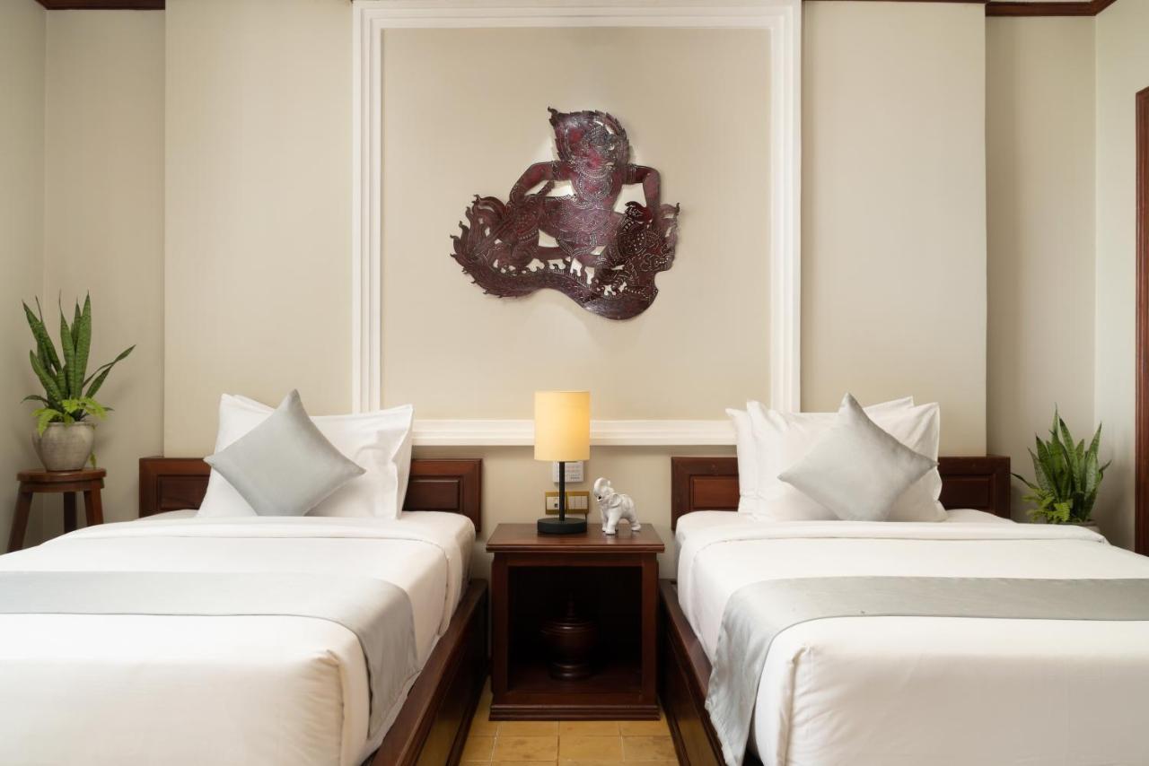 Deluxe Twin Room with Balcony + Free Workspace+ Afternoon Tea +Tree planting
