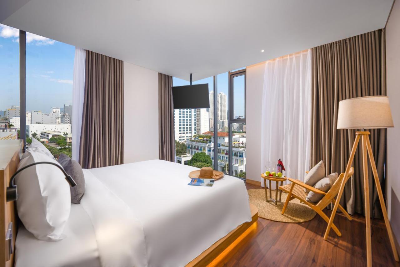 Executive Suite - High Floor