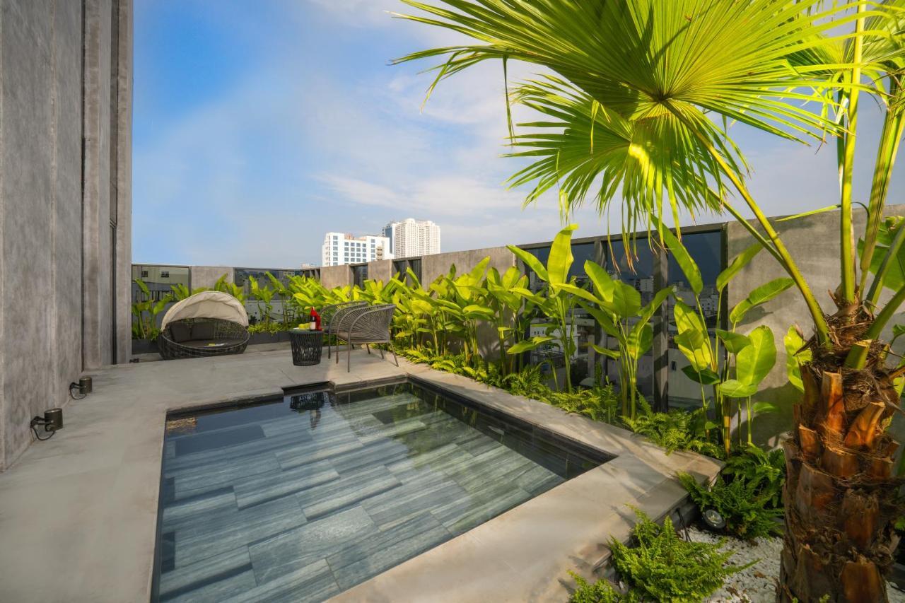 Suite with Outdoor Jacuzzi