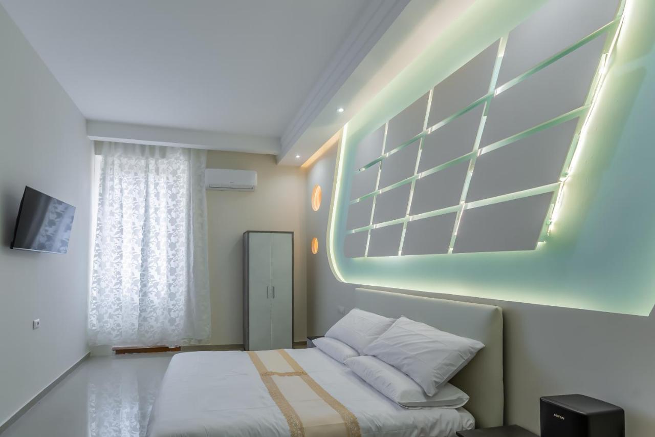 Triple Room Private Bathroom