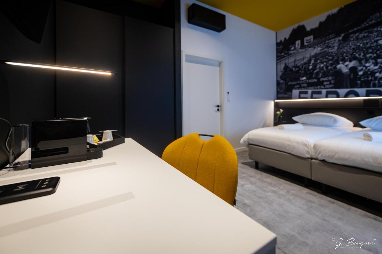 Double Room Thermal Bath Access