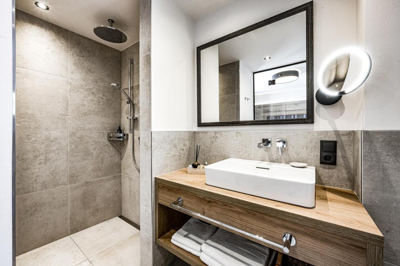 Apartment mit Balkon