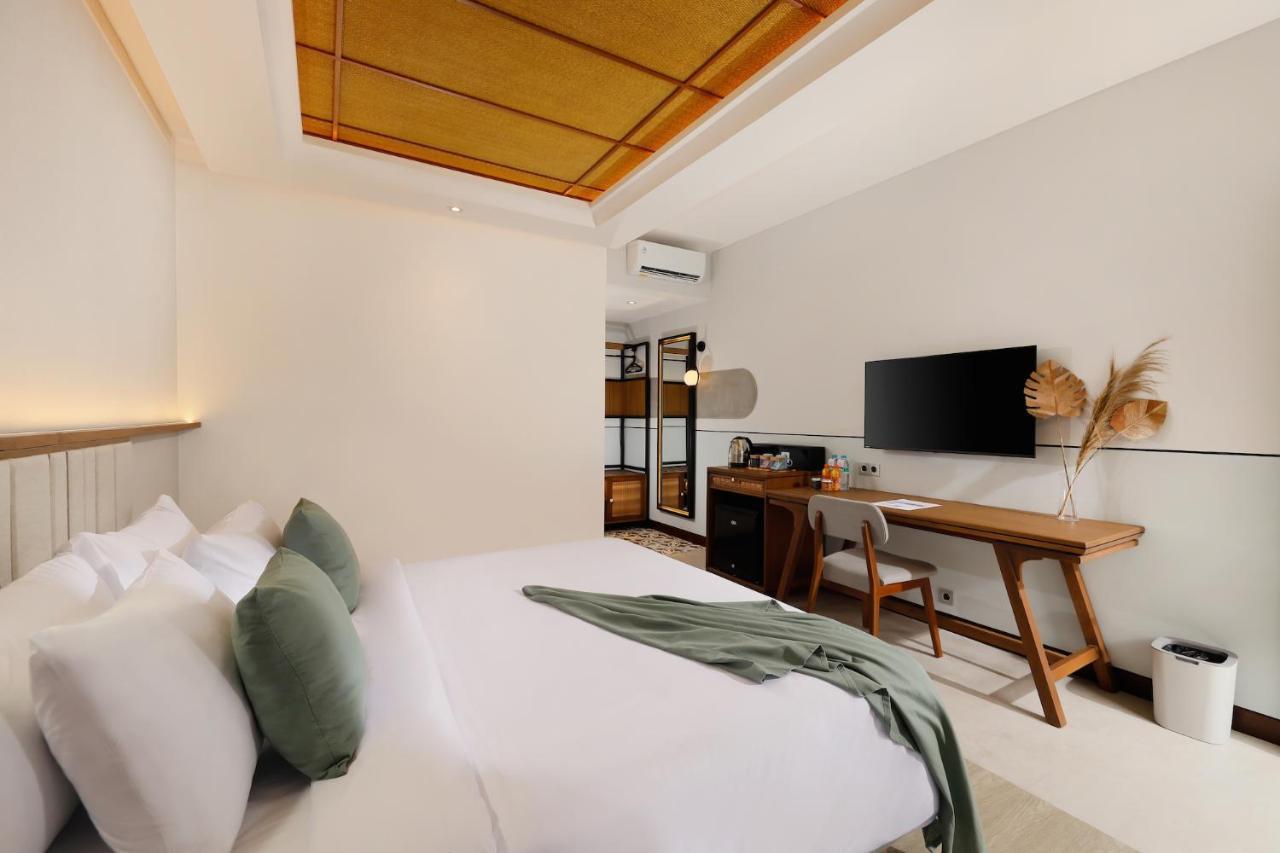 Superior Double Room,1487897896:JPEG