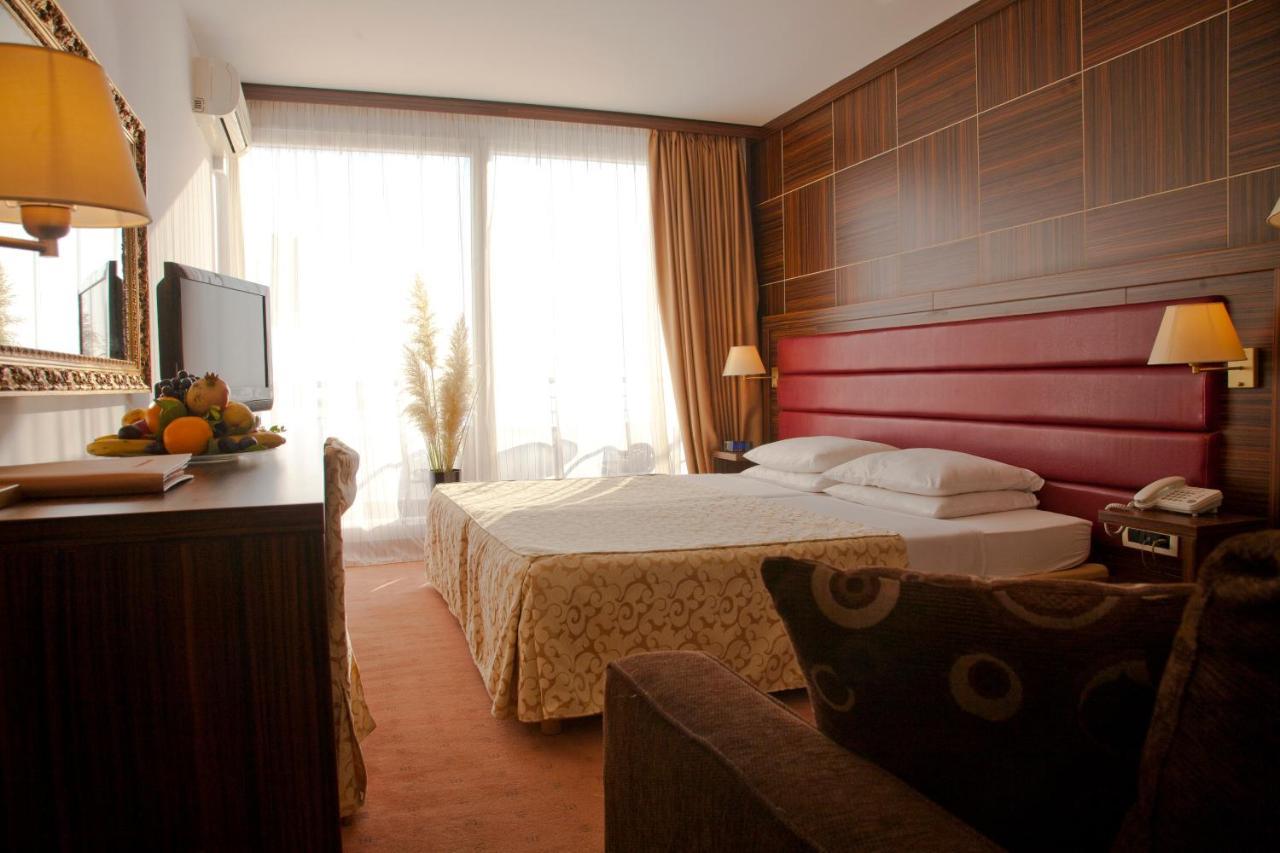 Chambre Double ou Lits Jumeaux avec Balcon