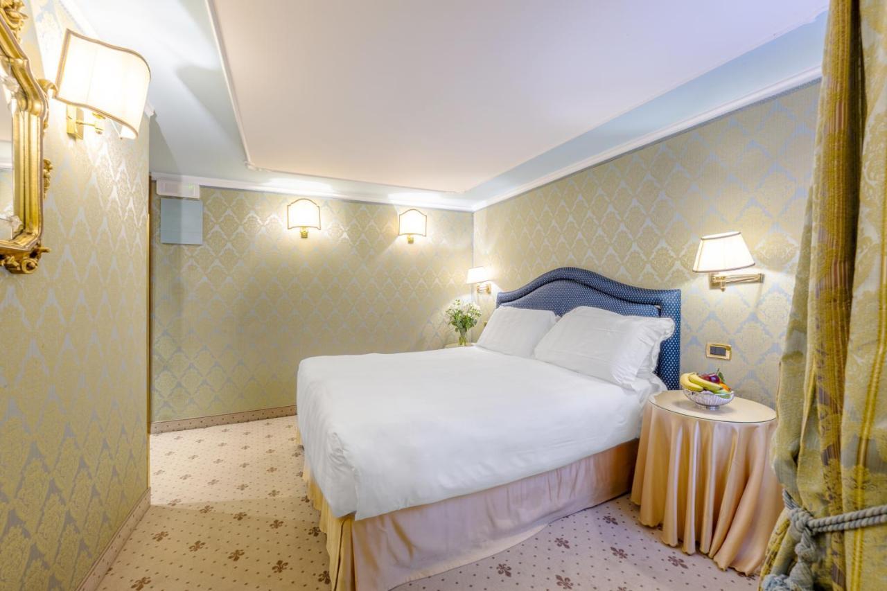 Deluxe Room,1498503364:JPEG