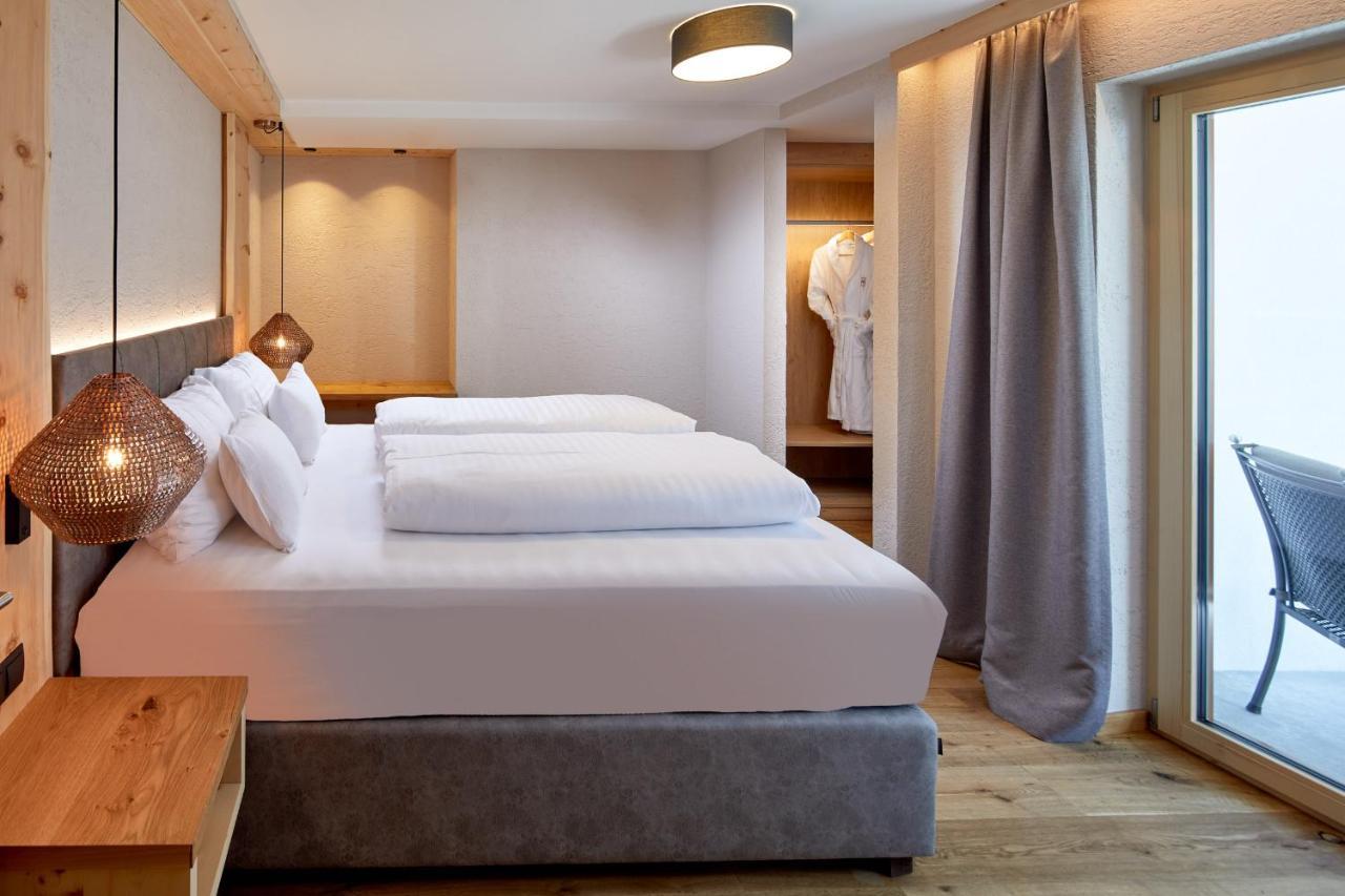 Deluxe Tweepersoonskamer met Balkon