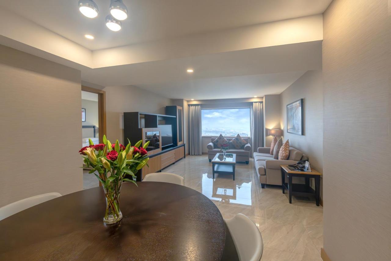 Appartement Familial Deluxe avec 3 Chambres et Cuisine (10 % de réduction sur les soins spa)