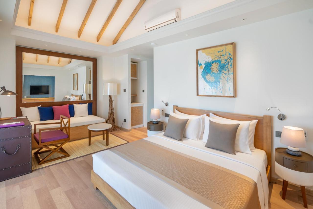 Water Bungalow return speedboat transfers stays of 7 or speedboat transfers stays less than max 2 guests Book 24 Feb–31 Oct 2026 