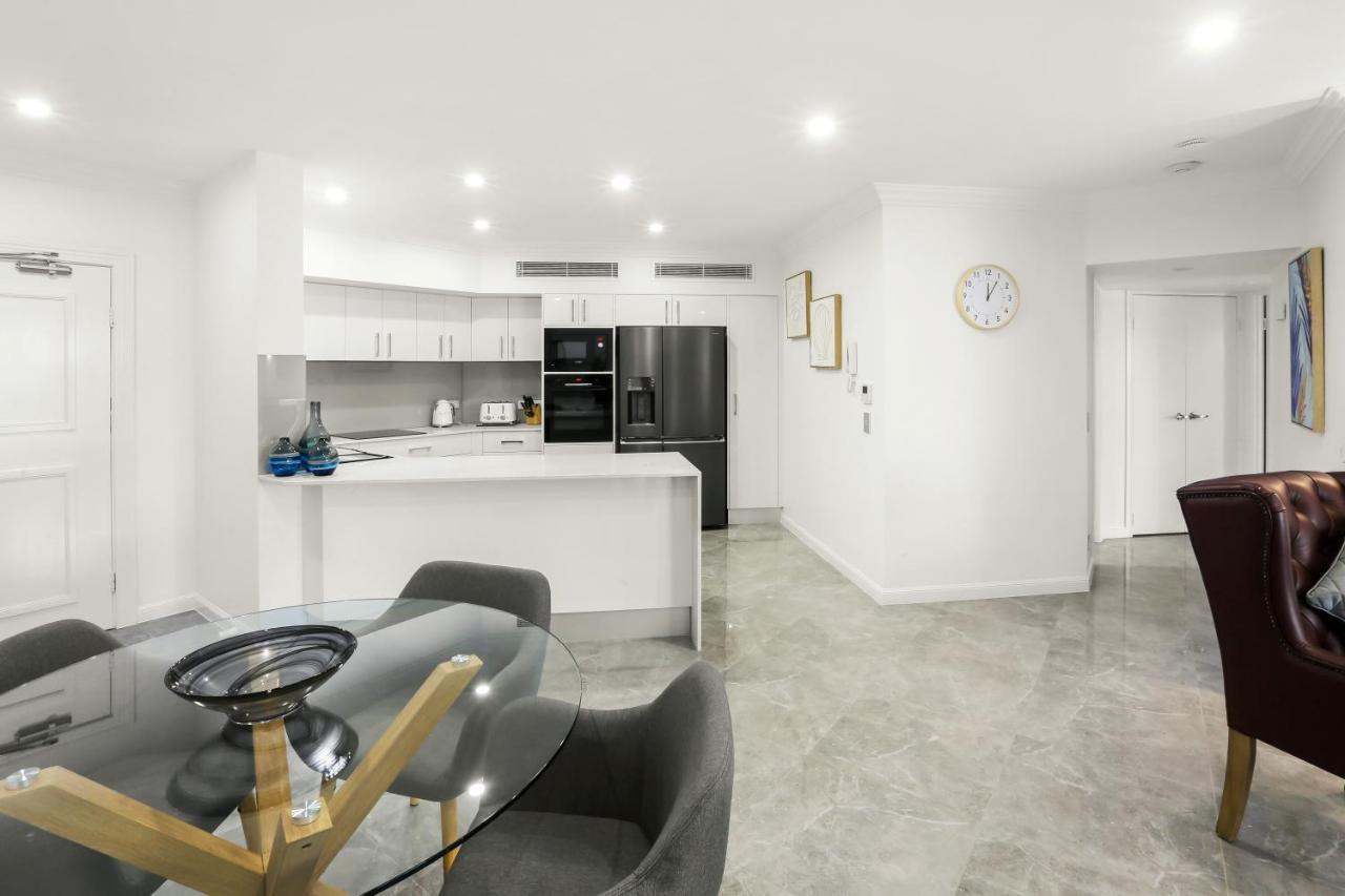 Two-Bedroom Deluxe Beachfront Apartment