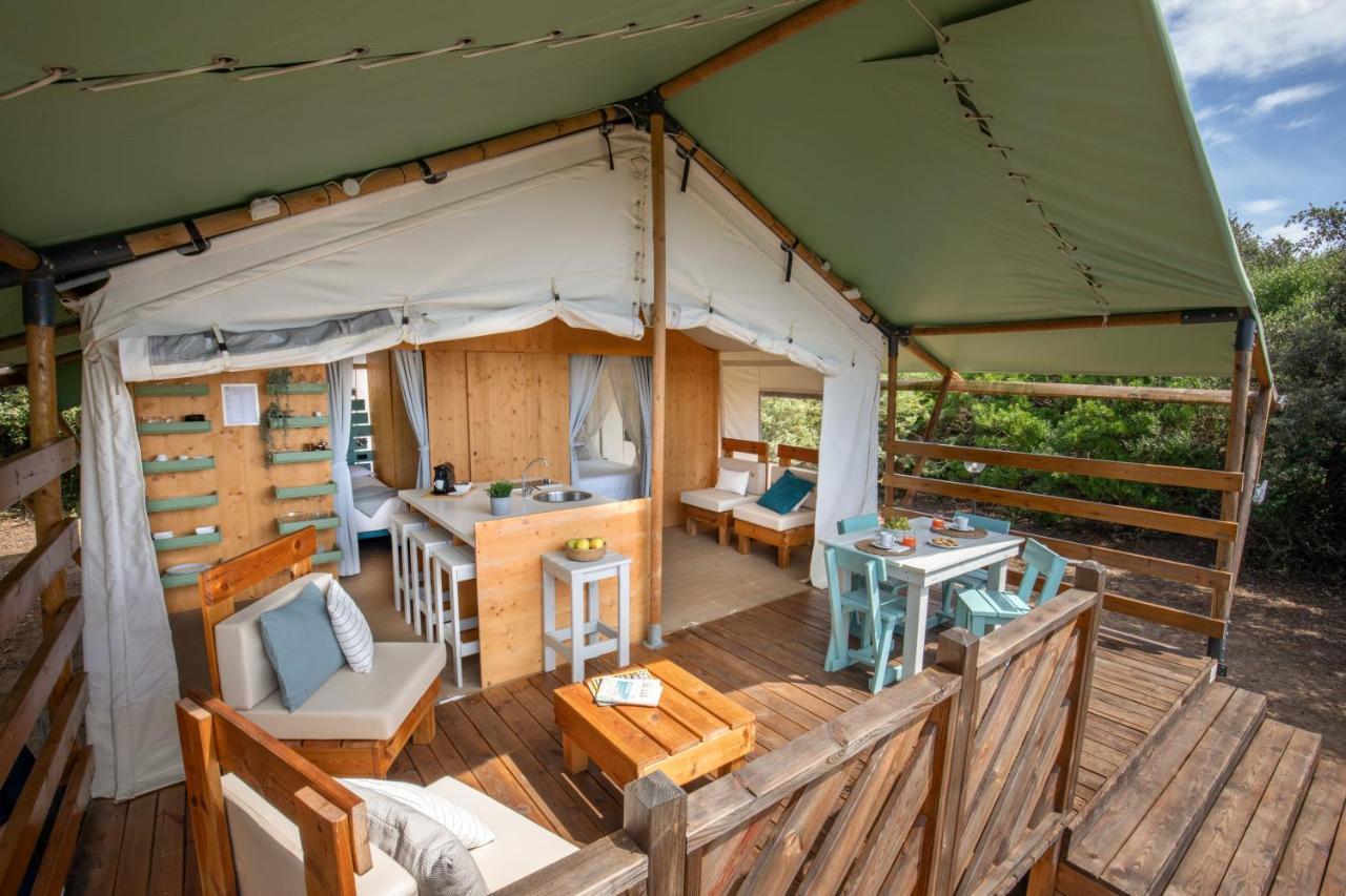 Tent Country Lodge,1499147482:JPEG