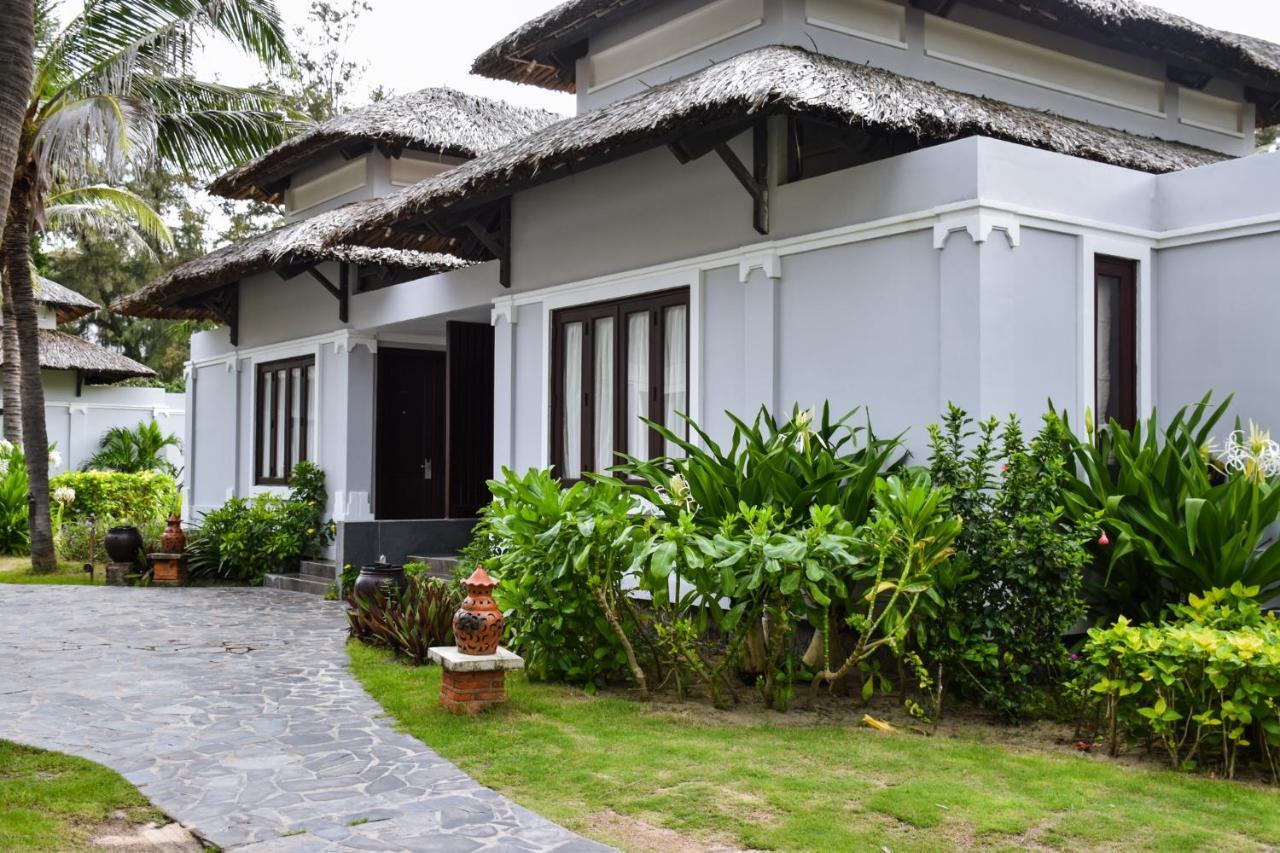 Bungalow Terrace Garden View