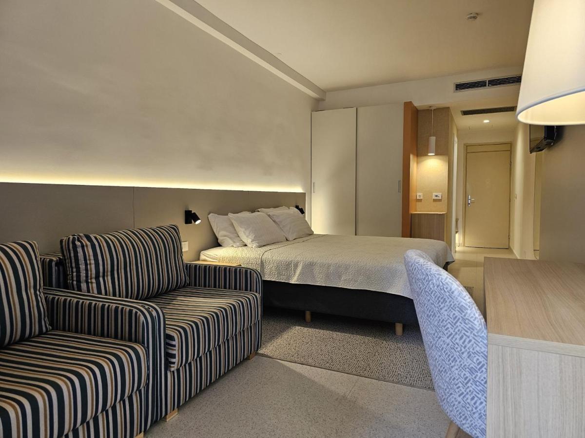 Standard Family Room for 4 people and Balcony
