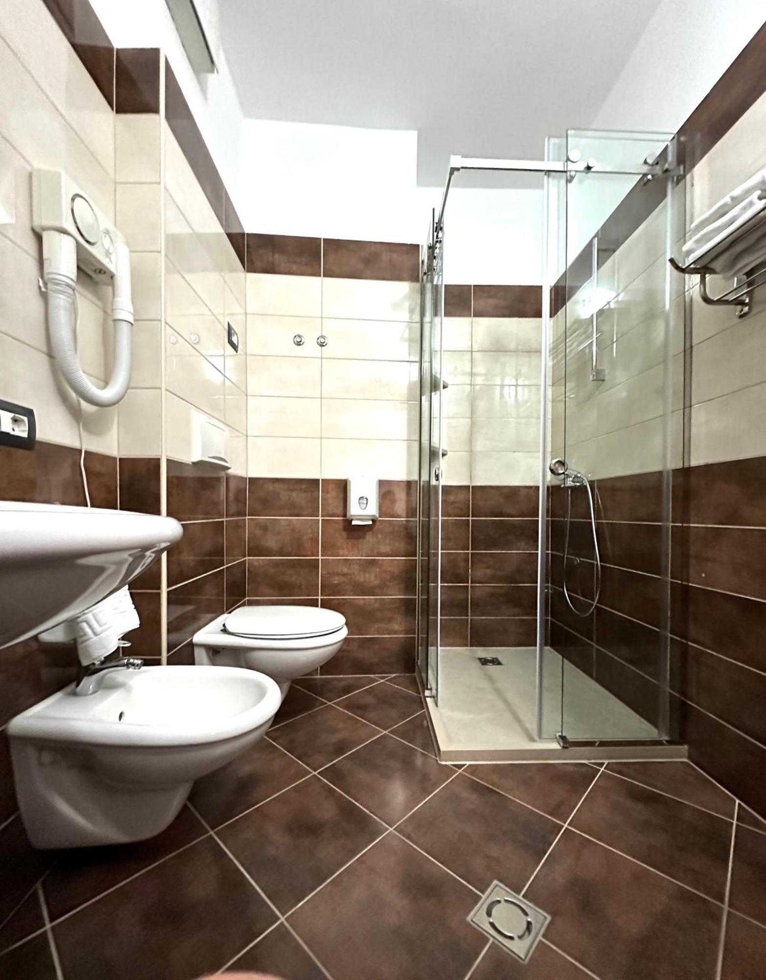 Standard Twin Room with Panoramic Balcony
