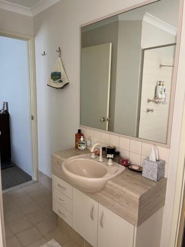 Deluxe Queen Suite