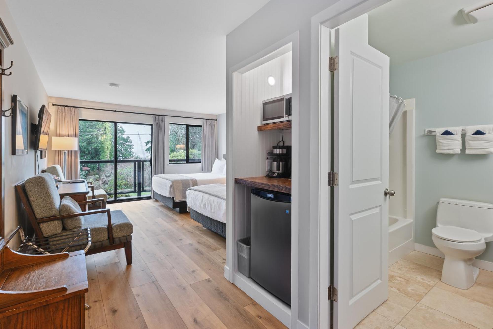 Pet Friendly Room Balcony Ocean View