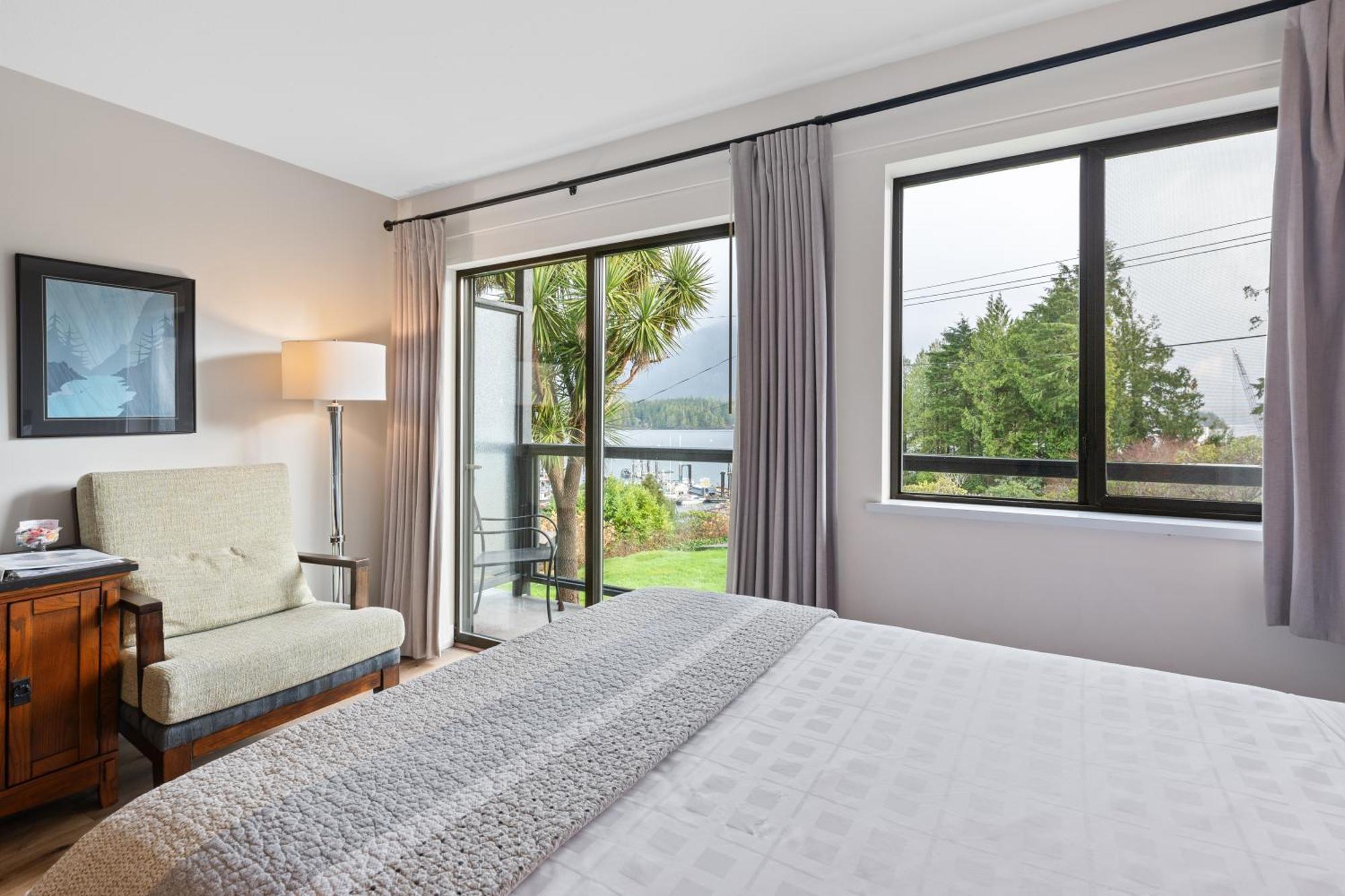 Pet Friendly Room Balcony Ocean View