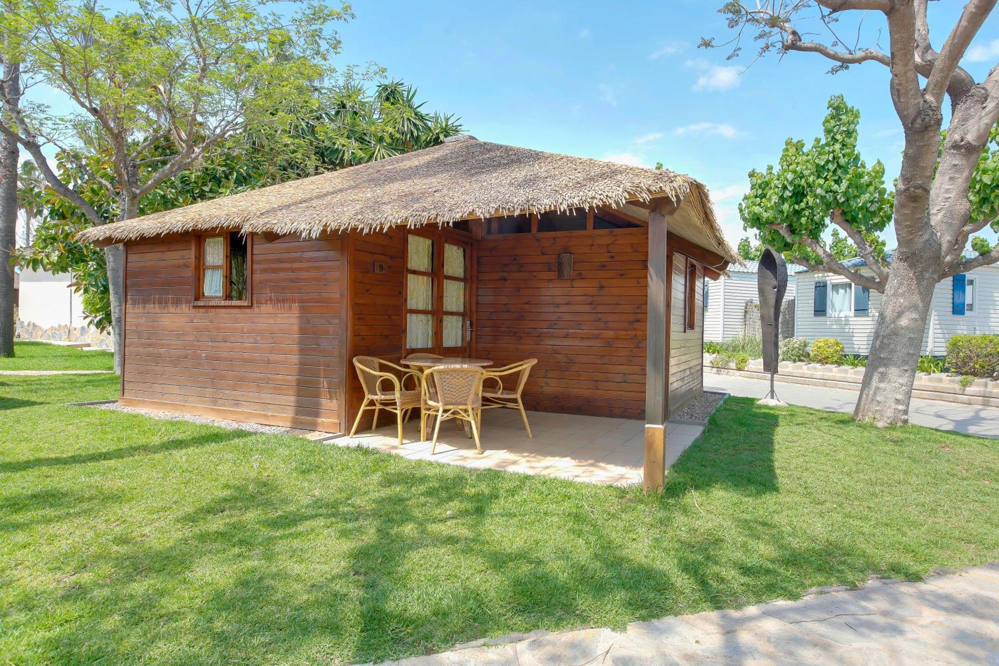 Deluxe Bungalow with Garden View