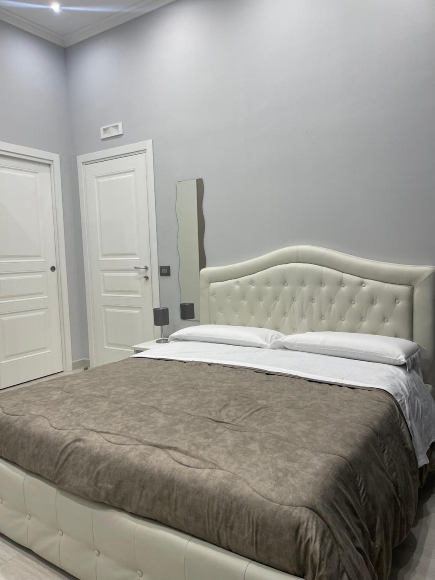 Deluxe Room,1515256156:JPEG