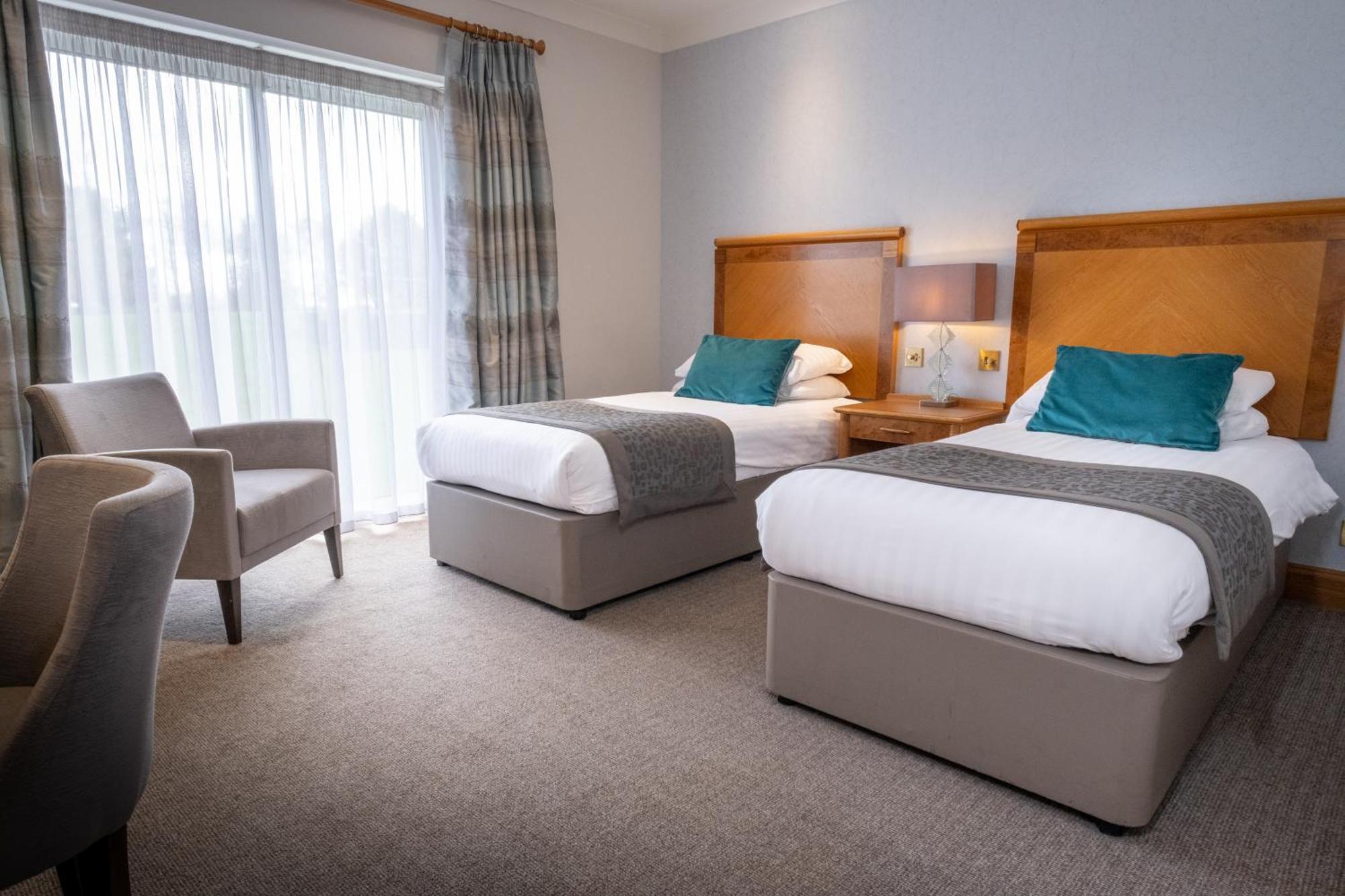Superior Twin Room,1588036174:JPEG