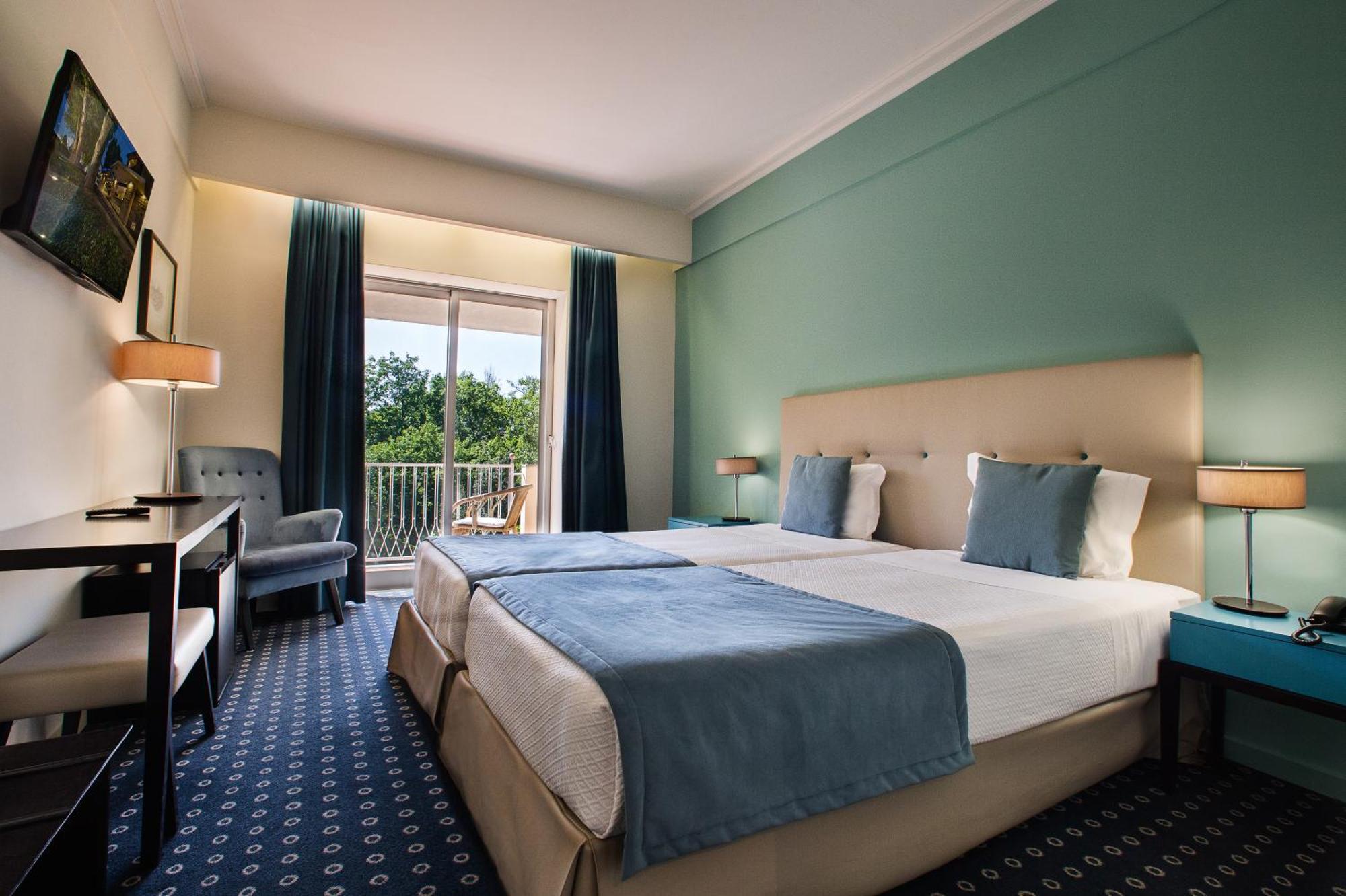 Twin Room,1516395634:JPEG