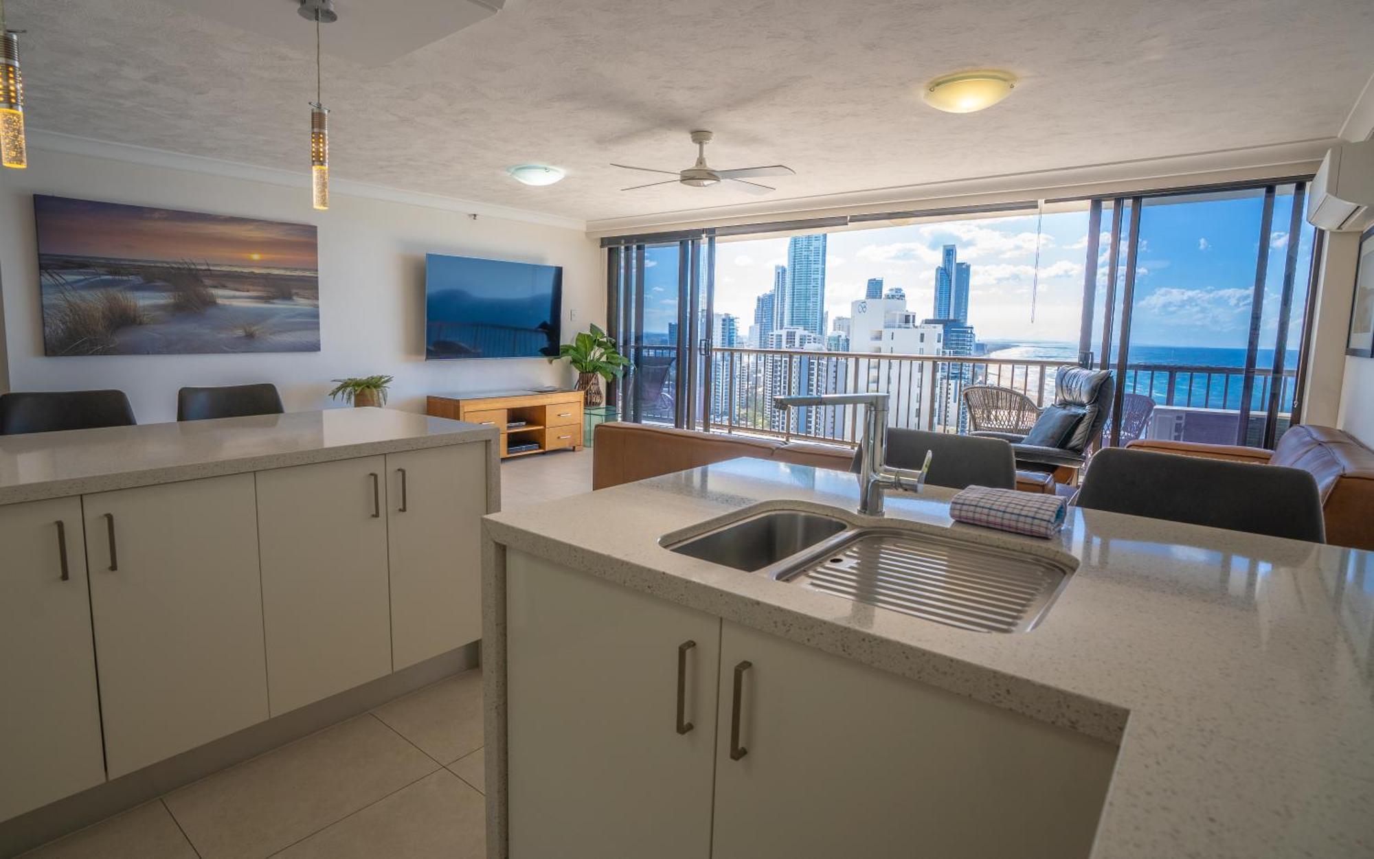 Deluxe Two-Bedroom Apartment Ocean View