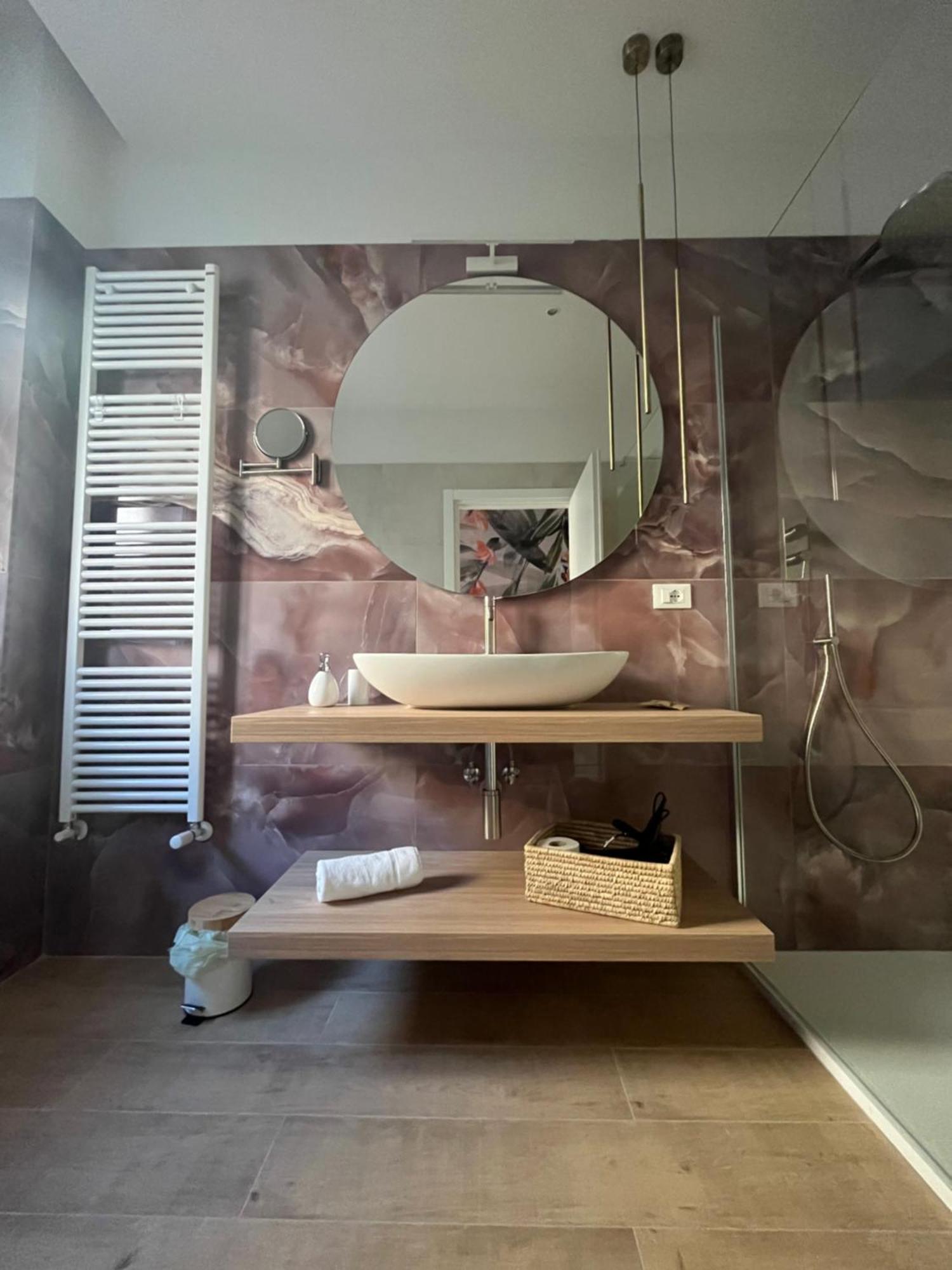 Double Room Private Bathroom