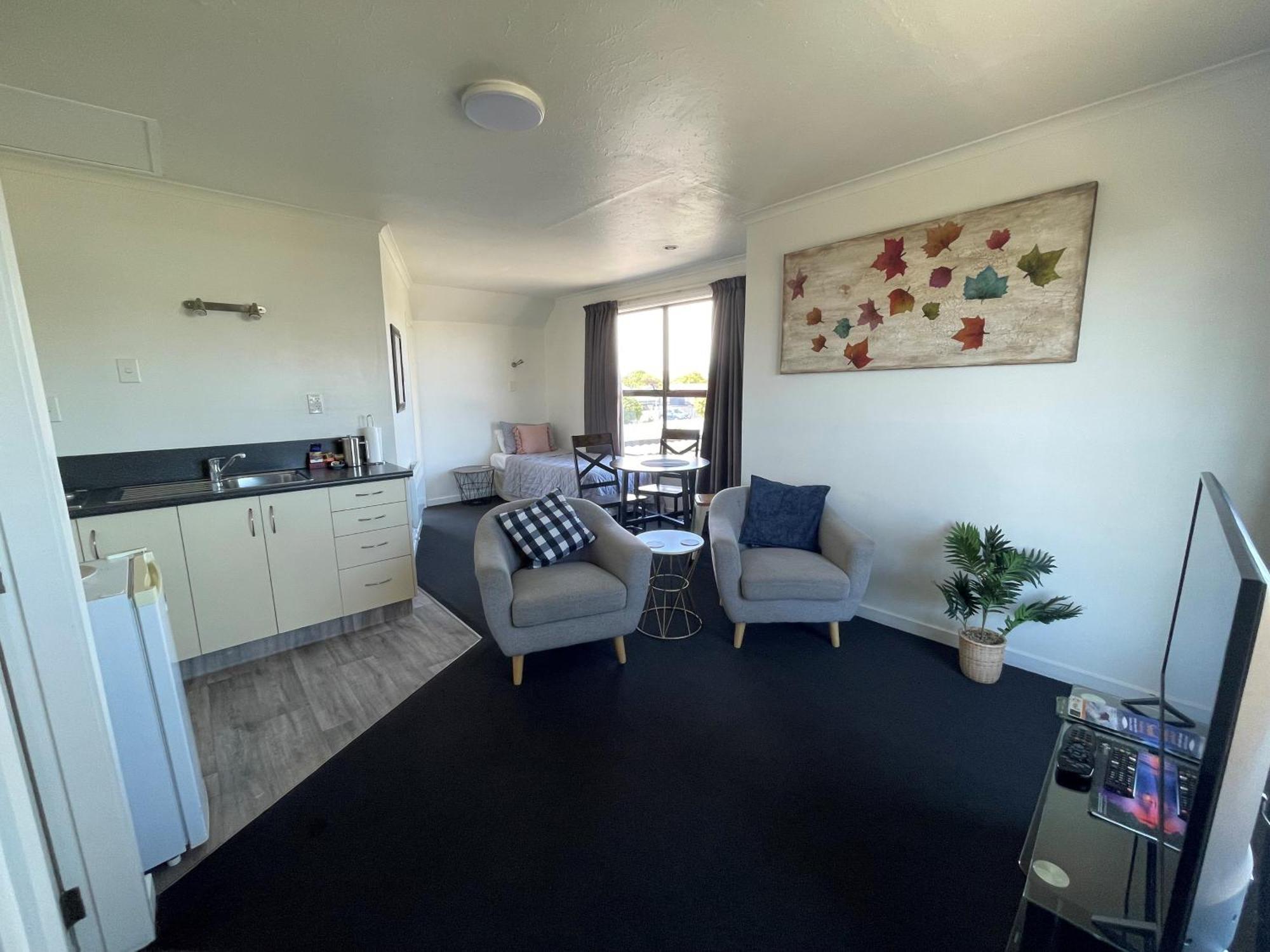 One-Bedroom Suite