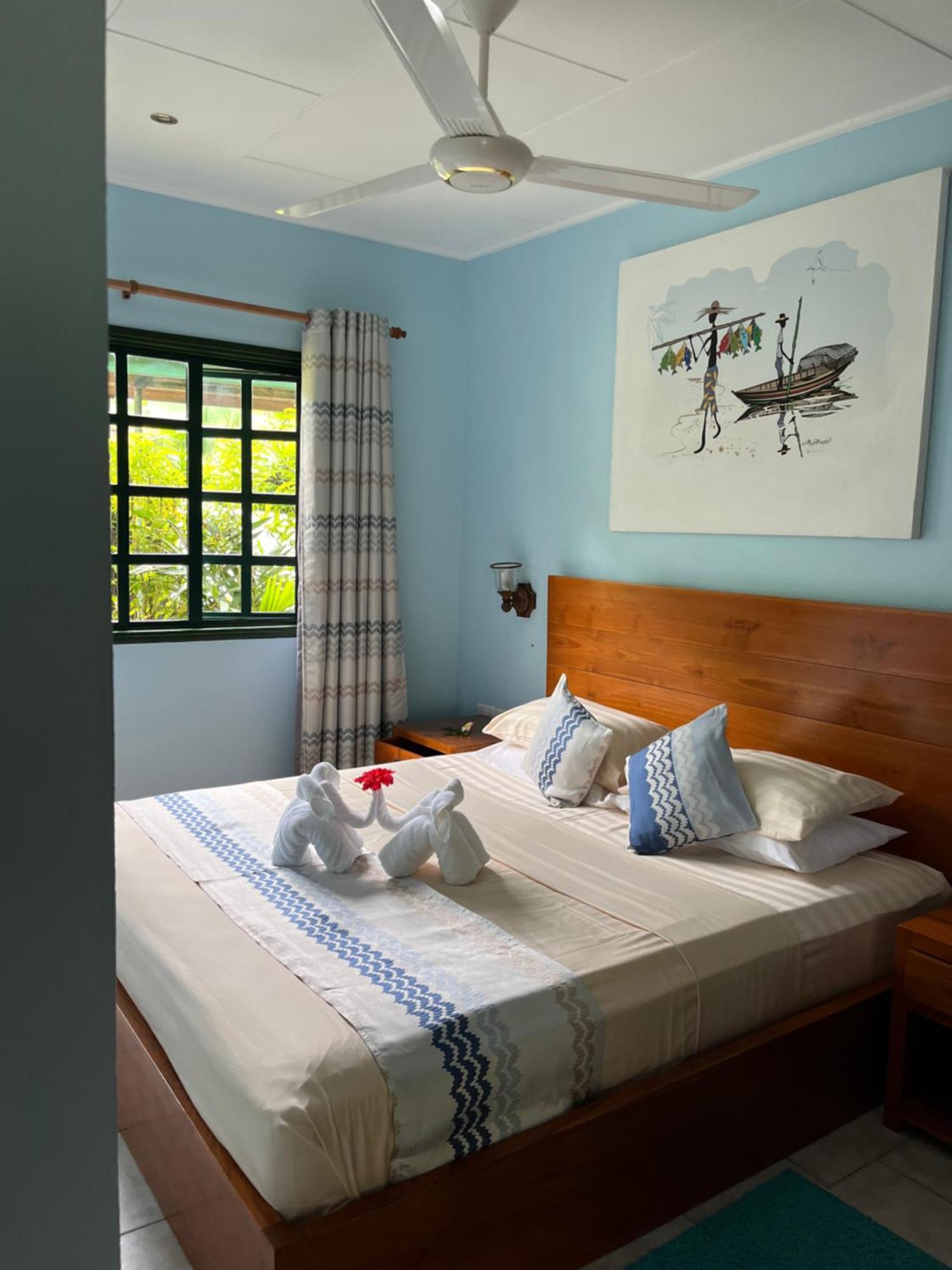 Doppelzimmer mit Gartenblick
