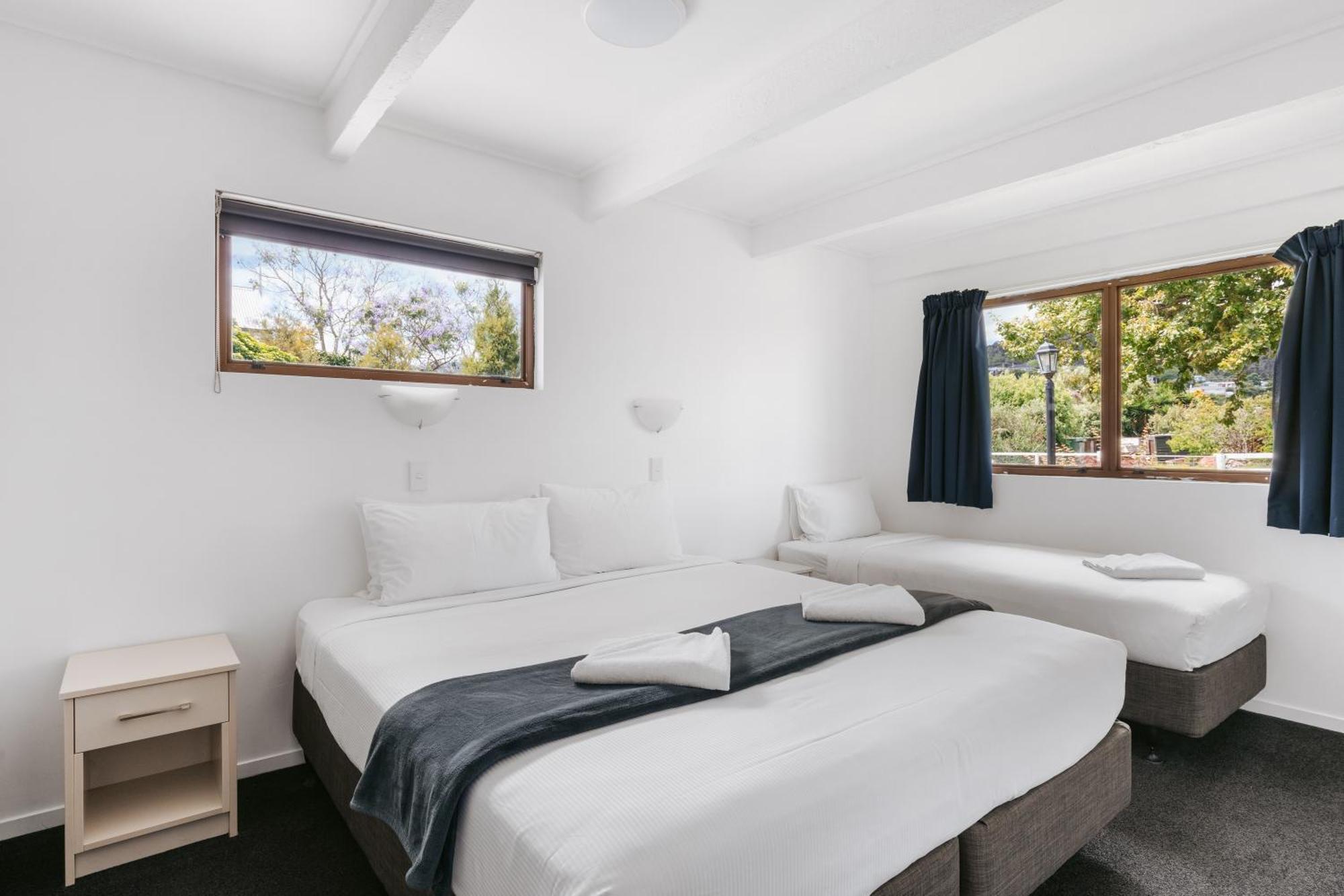 Two-Bedroom Apartment Aircon
