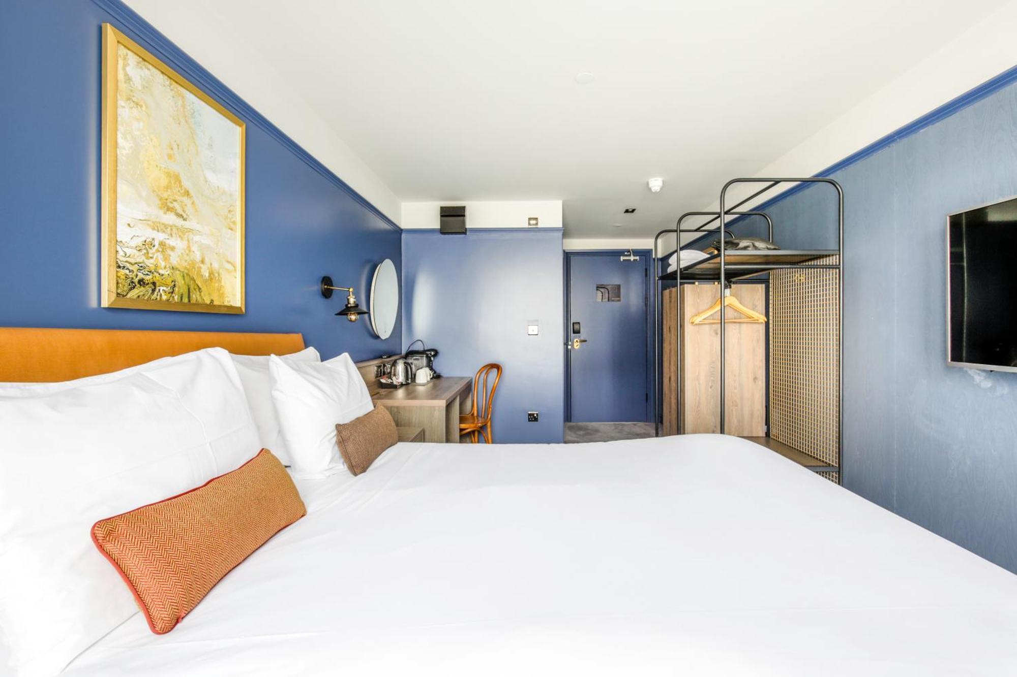 Classic Double Room - Non-Smoking