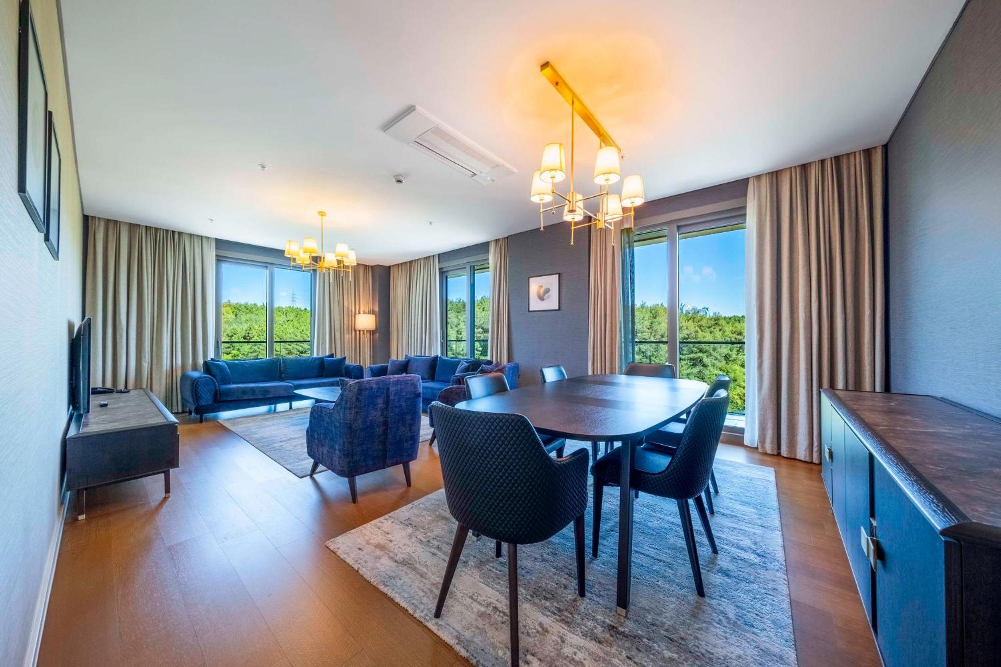 Two-Bedroom Superior Apartment