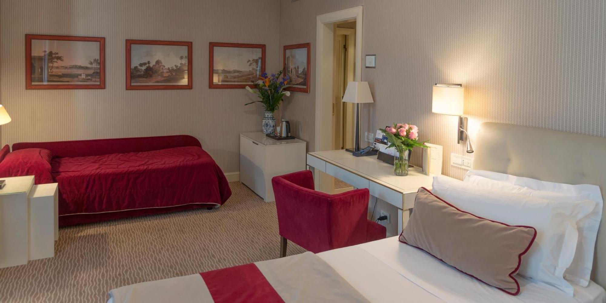Triple Room