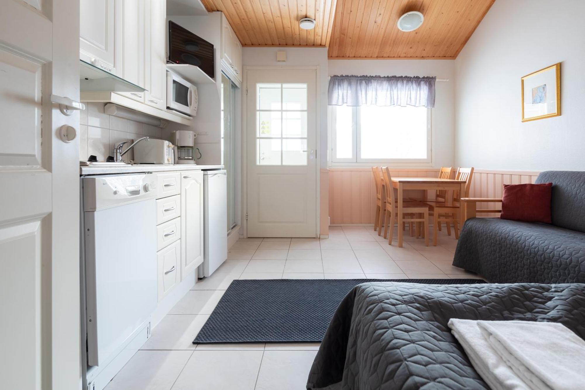 Economy Studio Apartment Sauna
