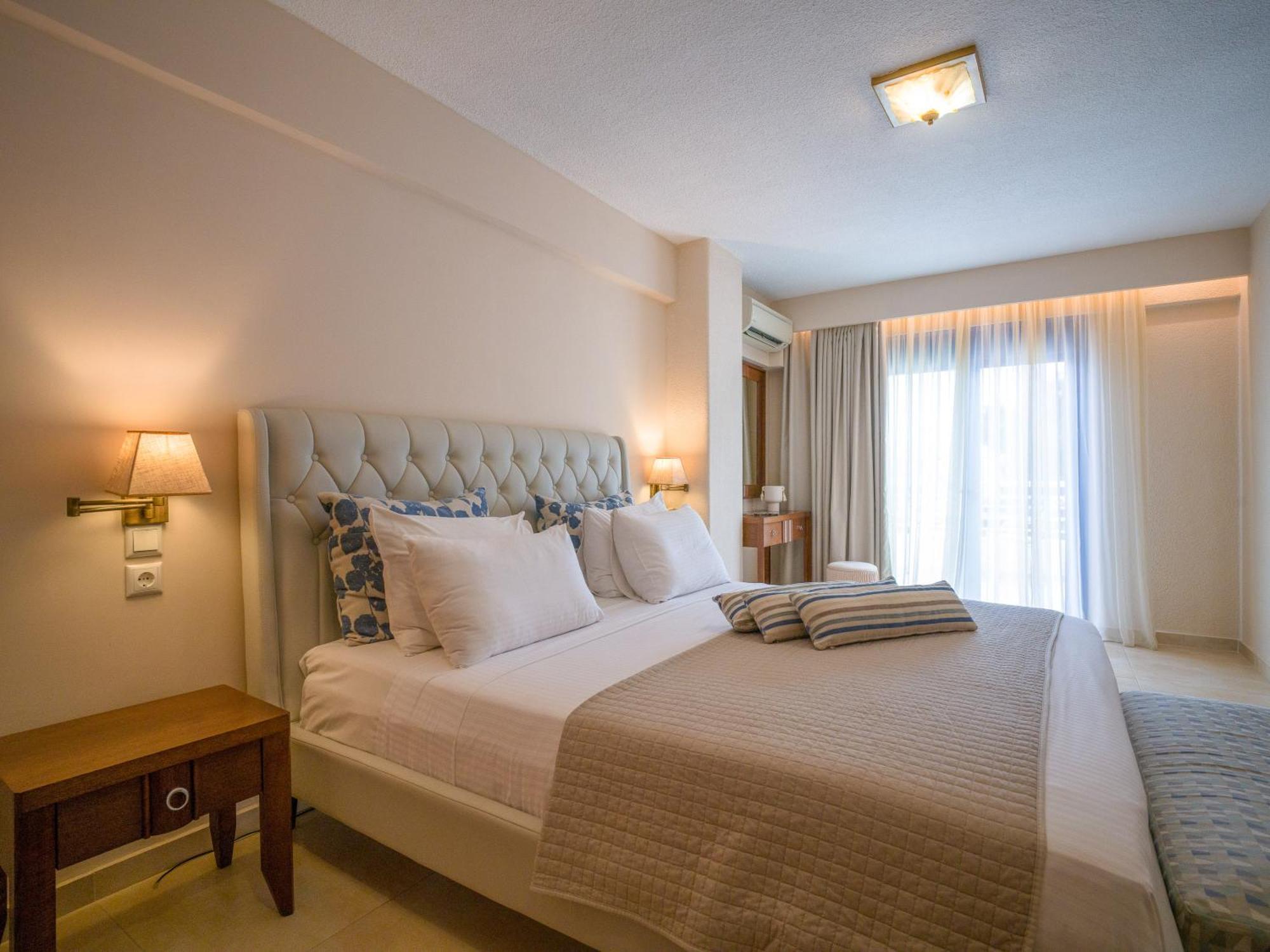 Standard Double Room,1588039856:JPEG
