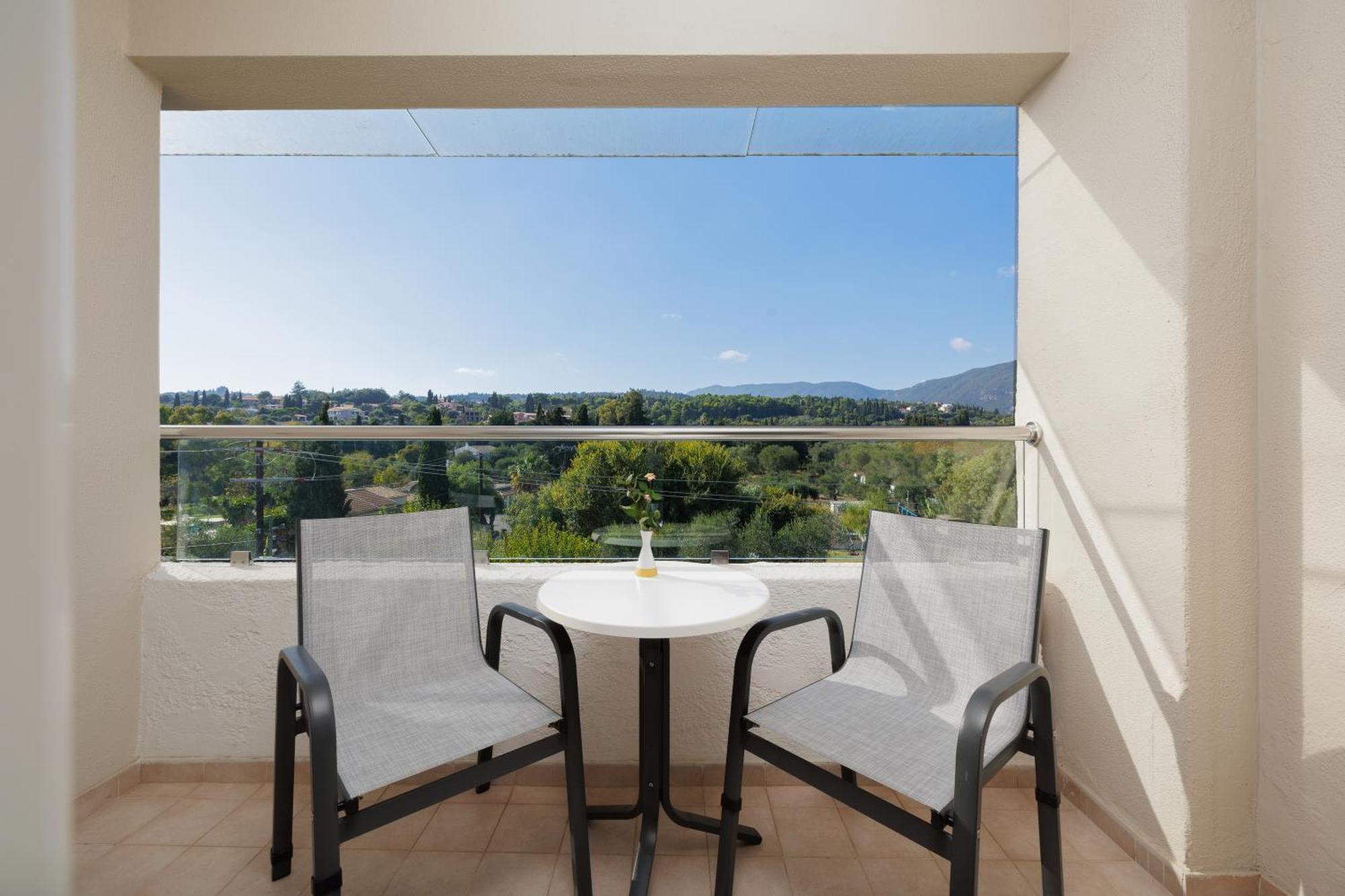 Triple Room Mountain View,1537294405:JPEG