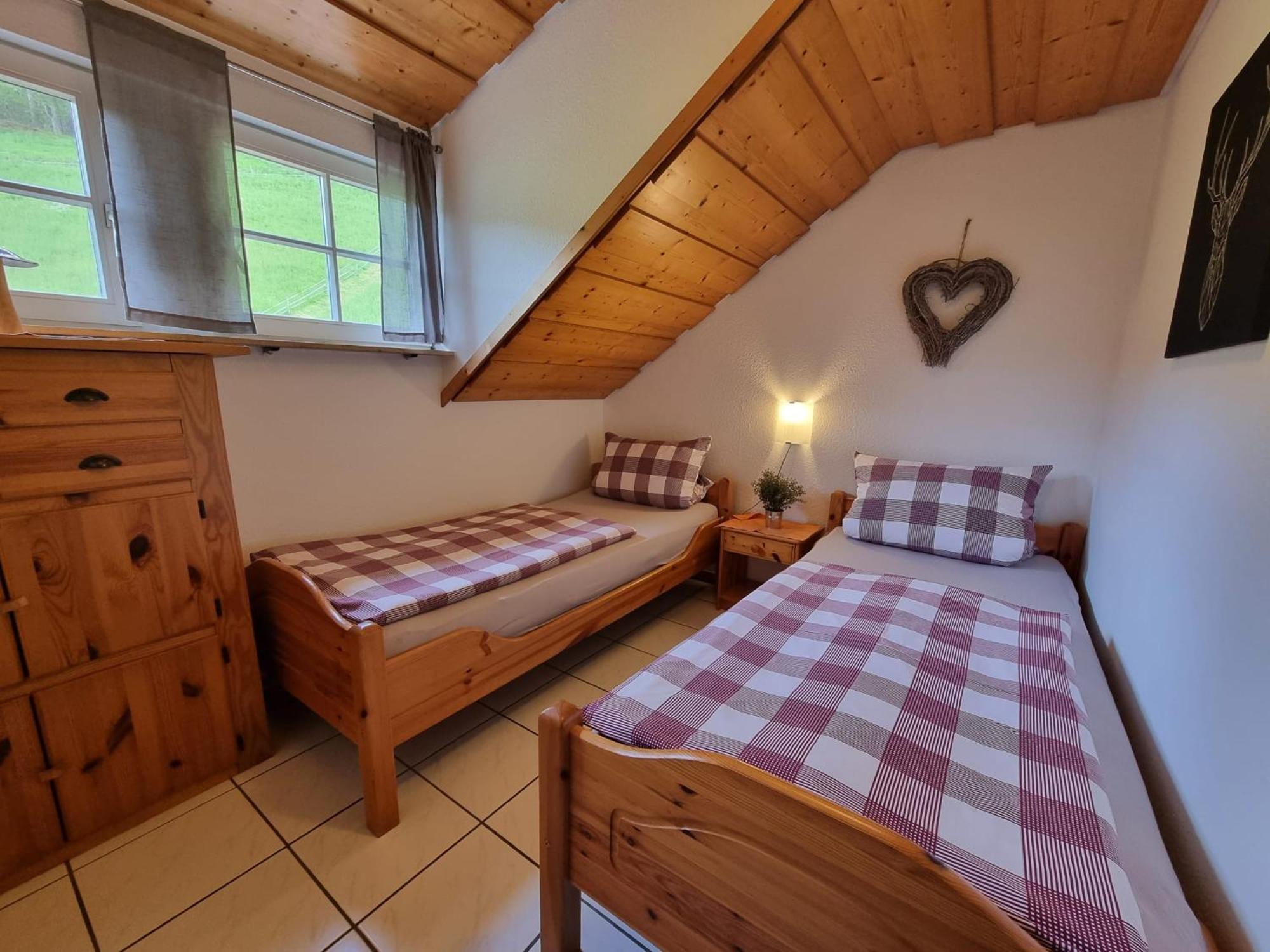 One-Bedroom Apartment E11
