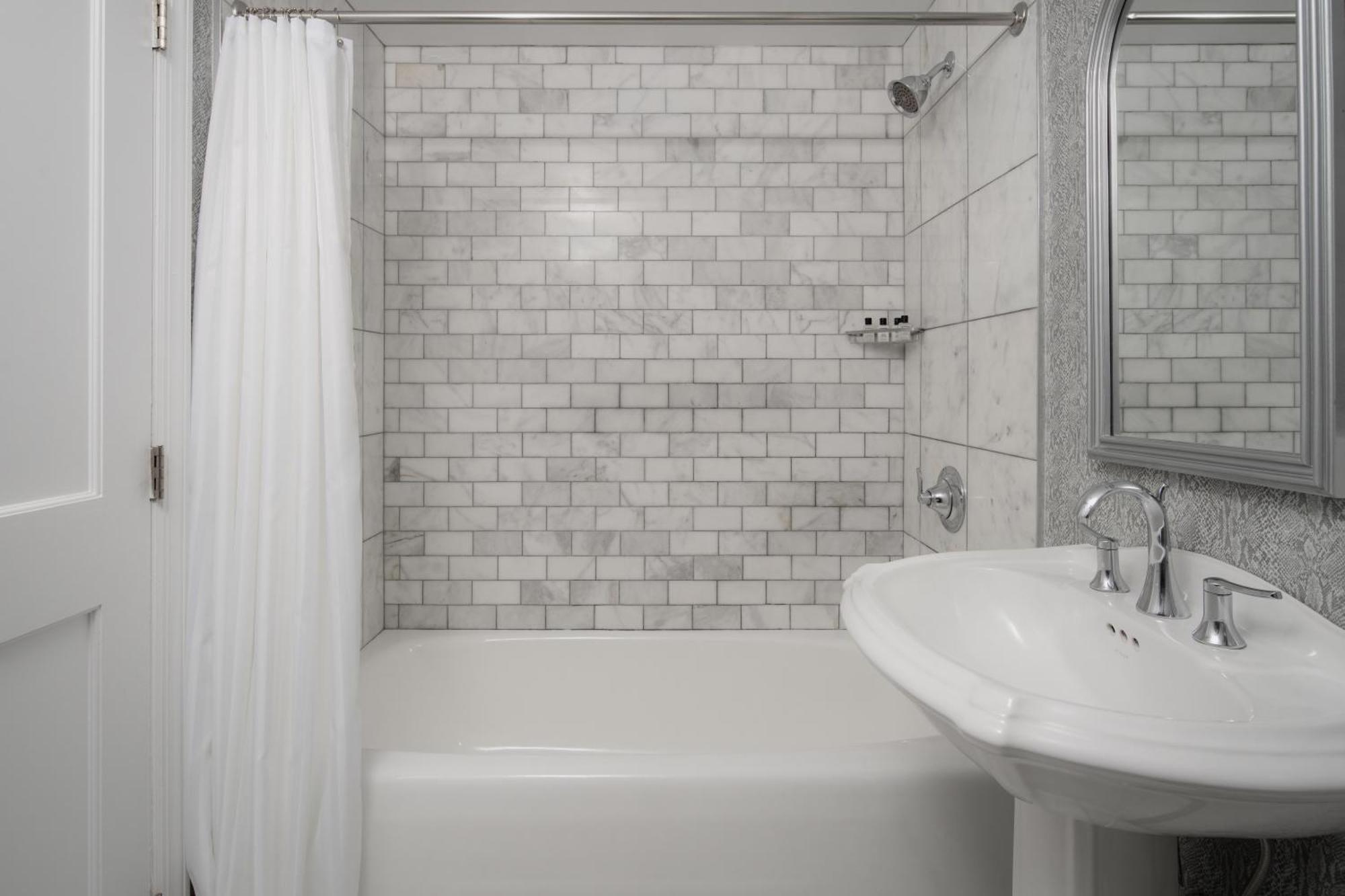 Executive Junior Suite