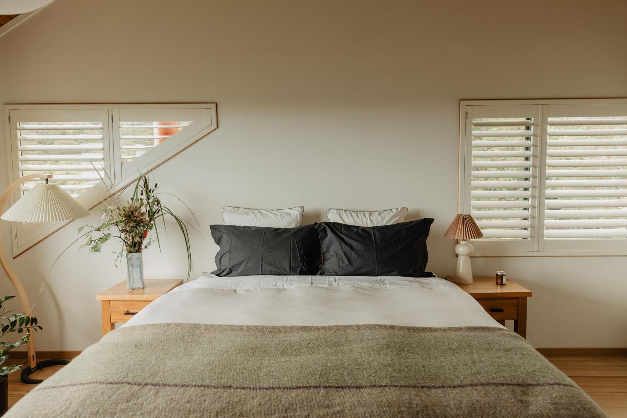 King Room Mountain View