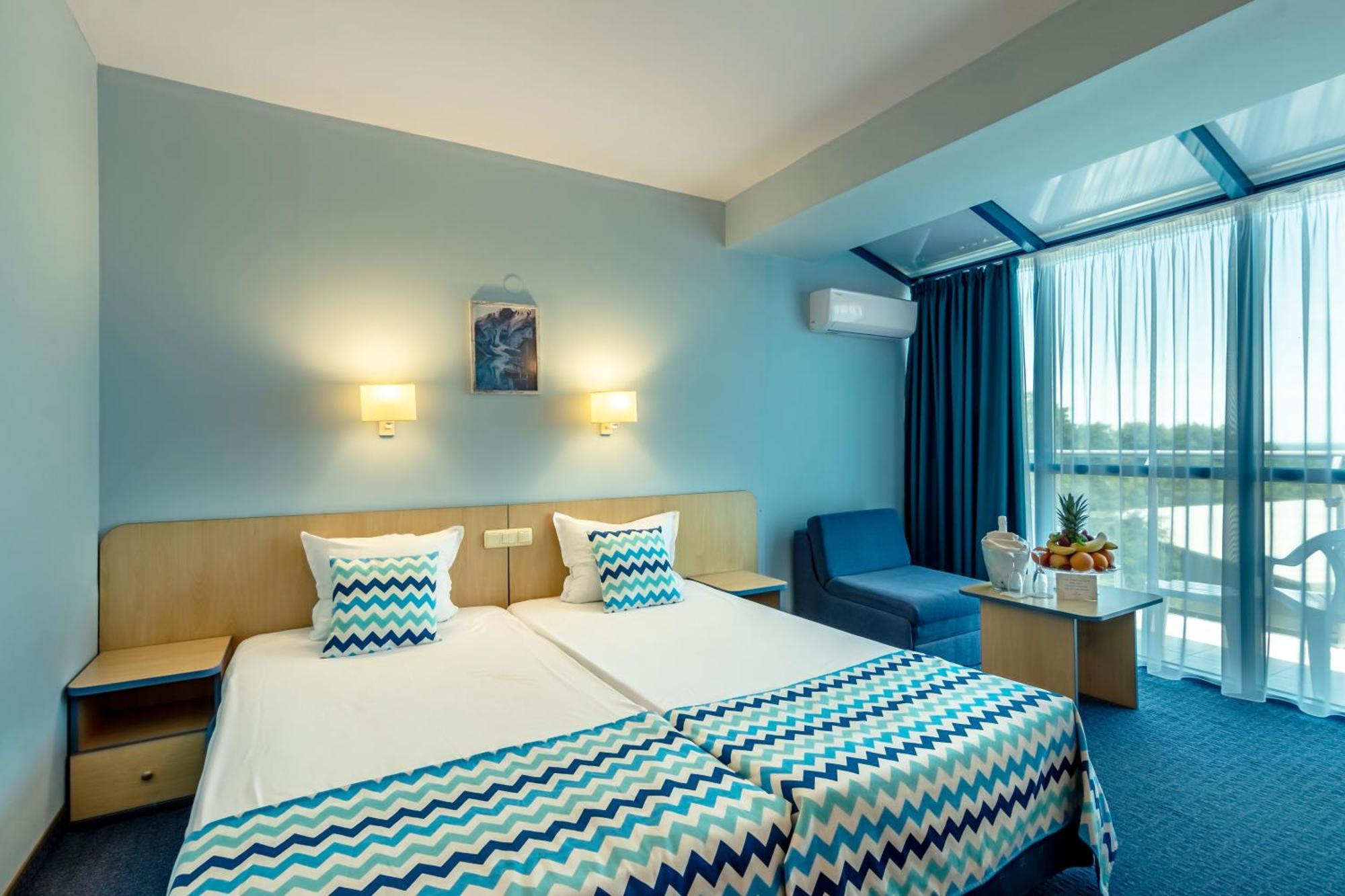 Double or Twin Room Sea View Private Beach Access