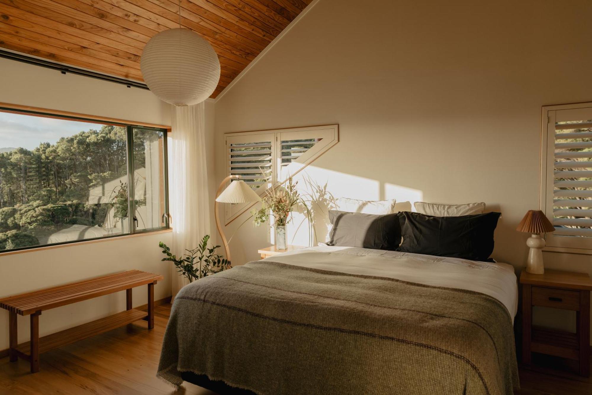 King Room Mountain View