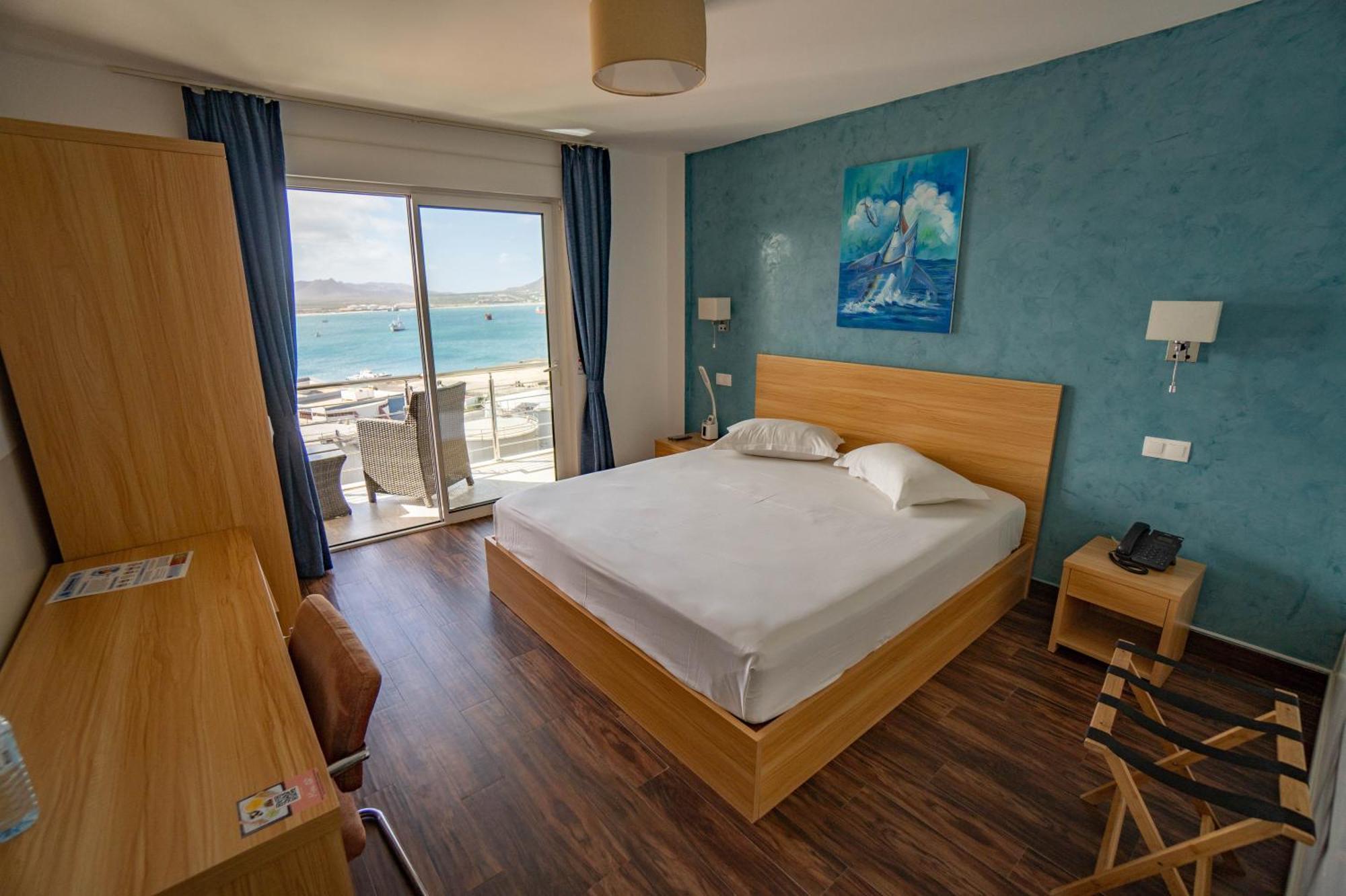 Double or Twin Room Sea View