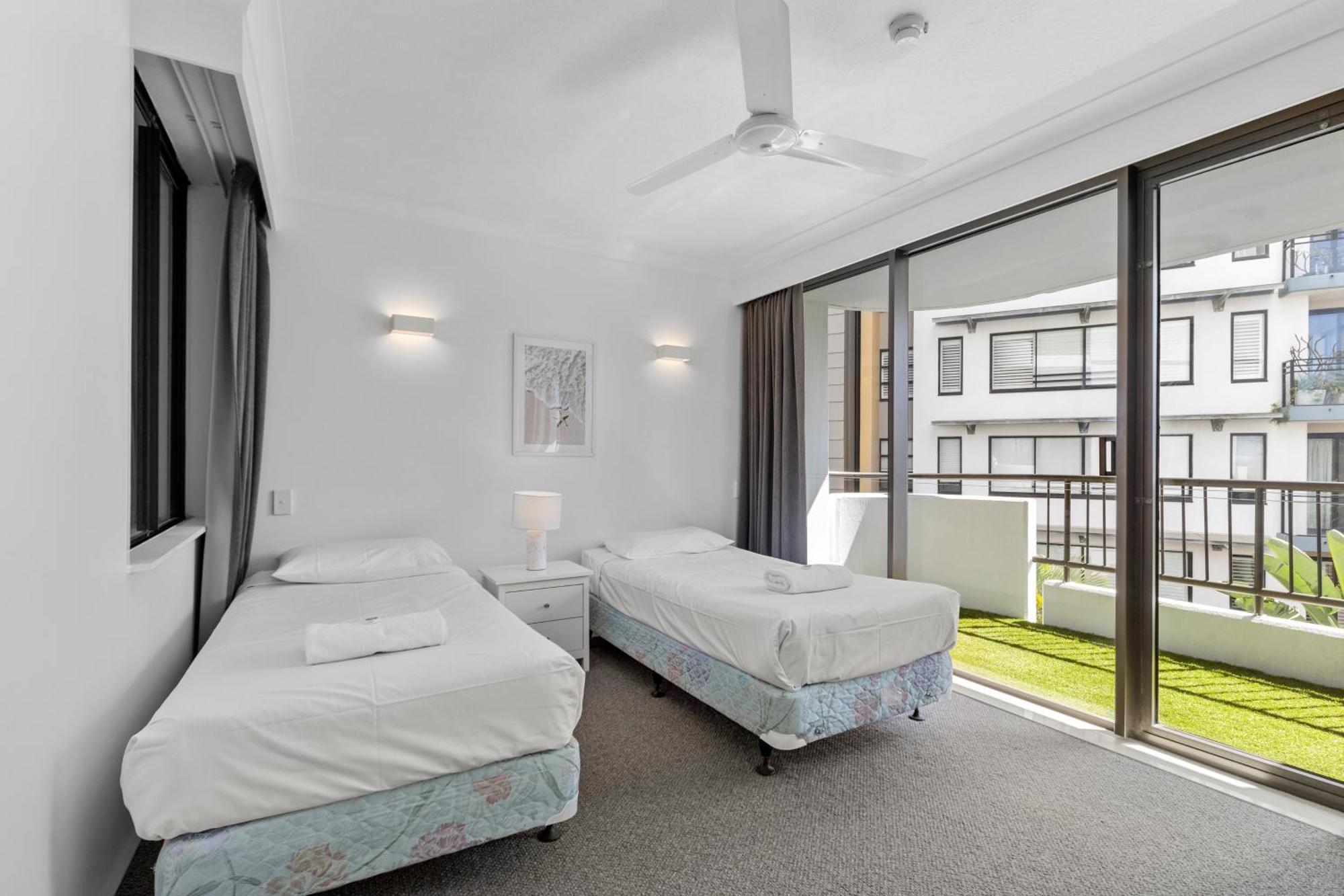 Two-Bedroom Apartment City View