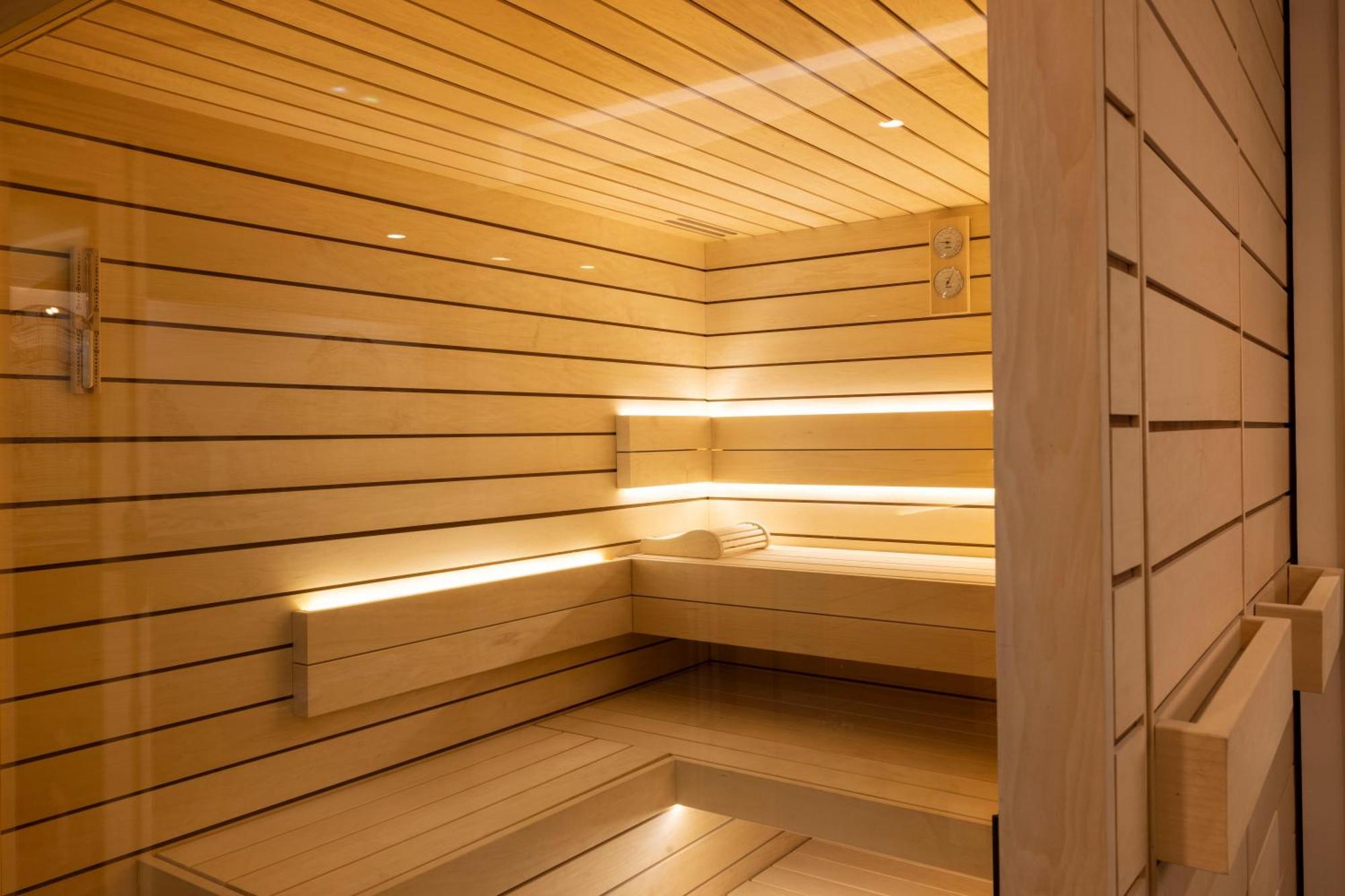 Two Connecting Double Rooms