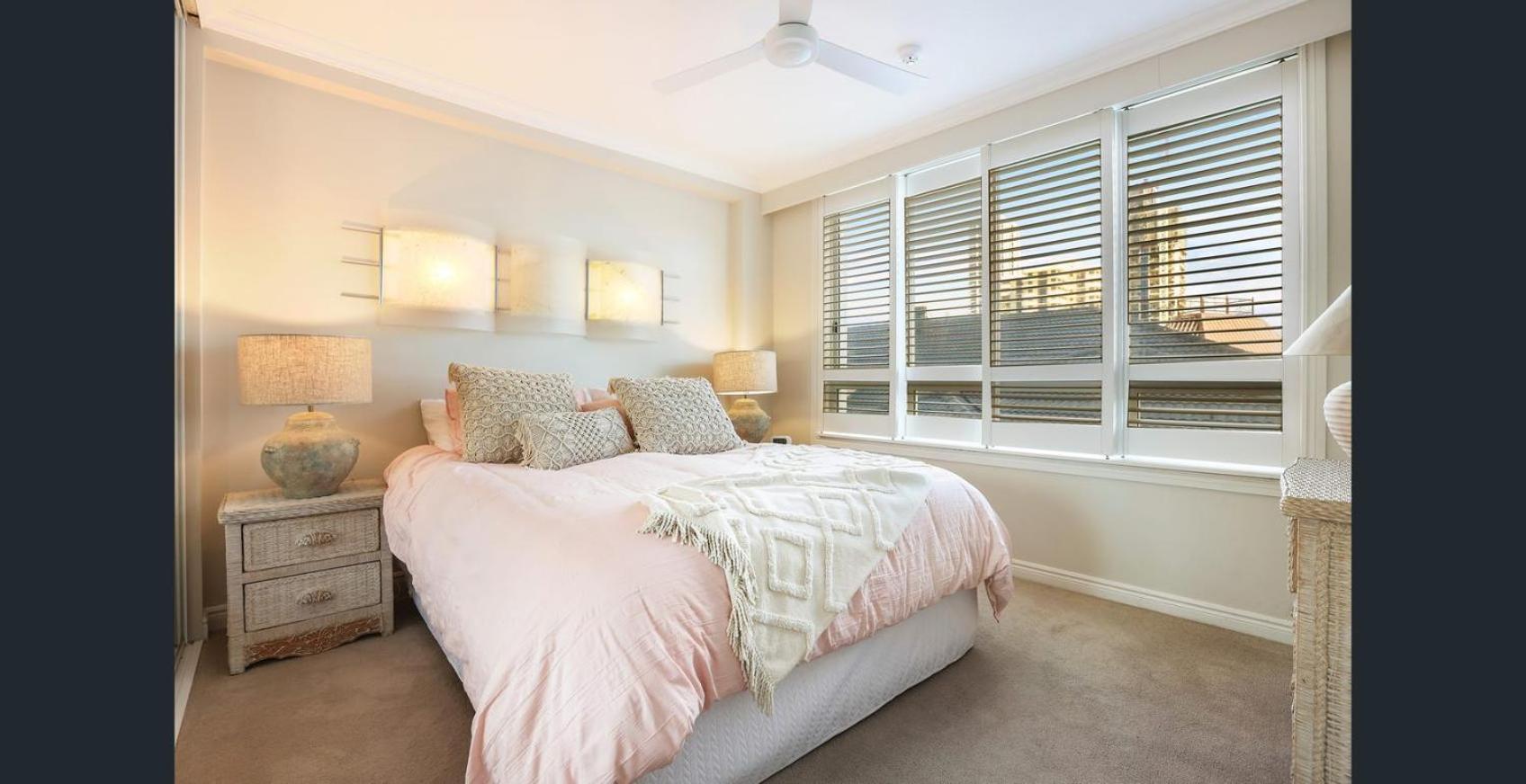 Three-Bedroom Executive Apartment Ocean Views