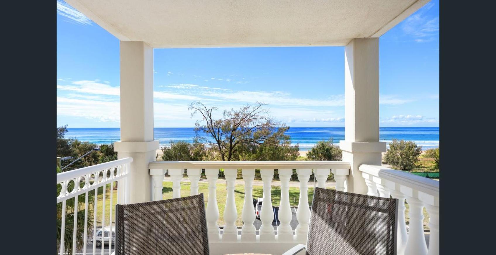 Three-Bedroom Executive Apartment Ocean Views